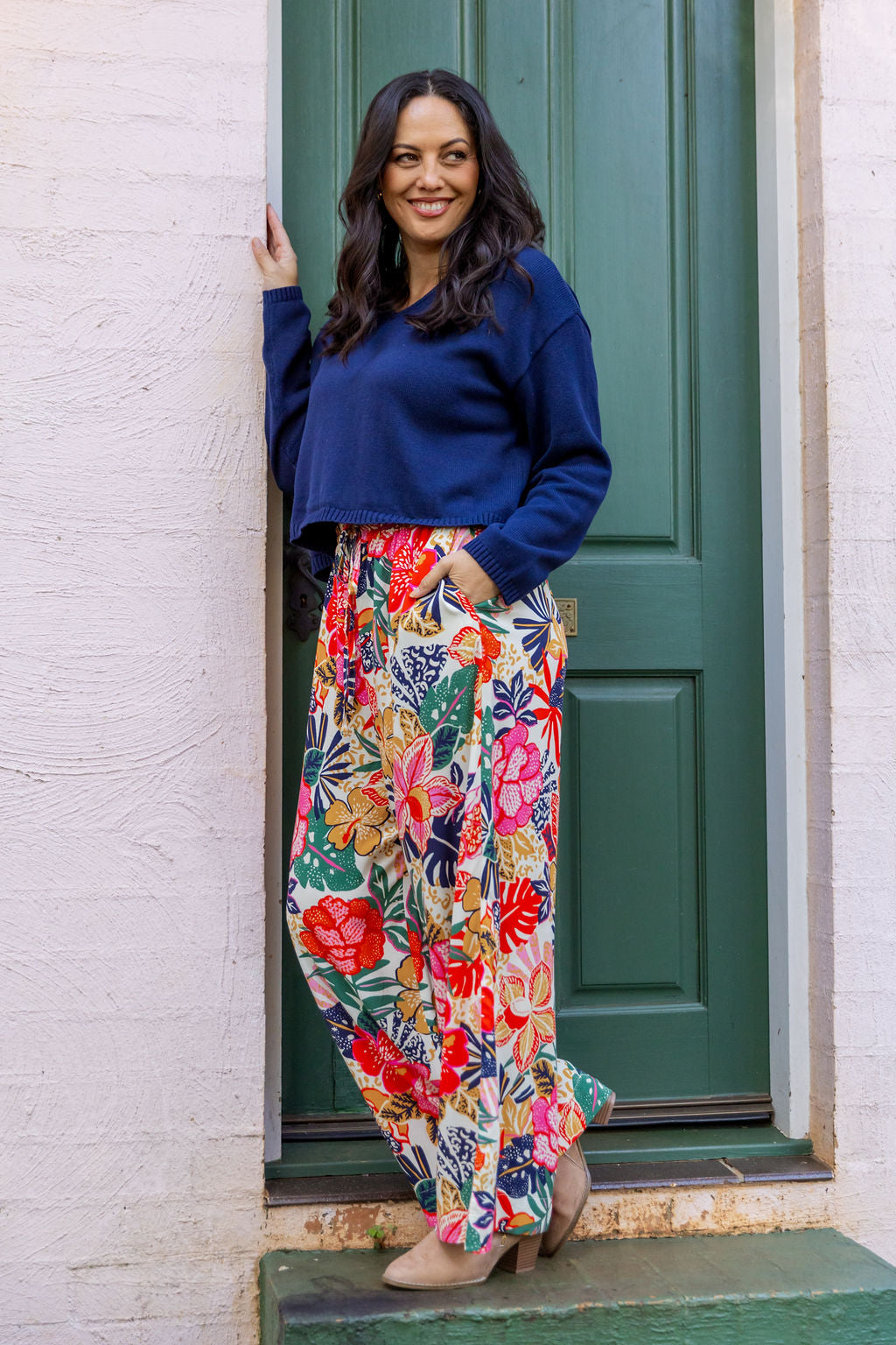 Gina Pant in Hibiscus