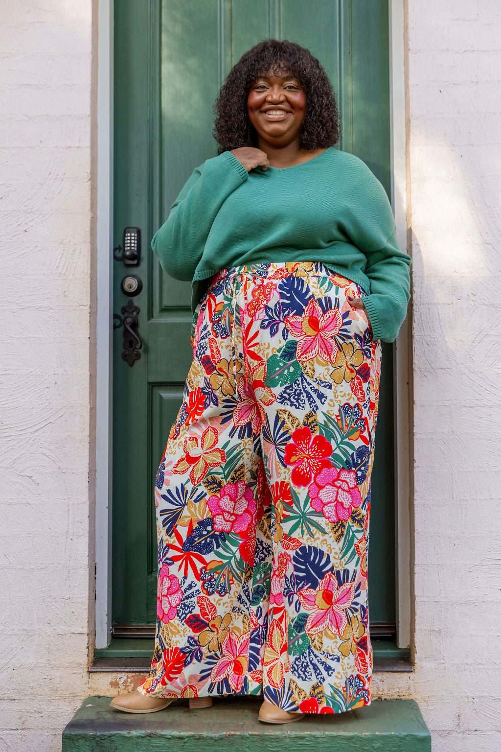 Gina Pant in Hibiscus