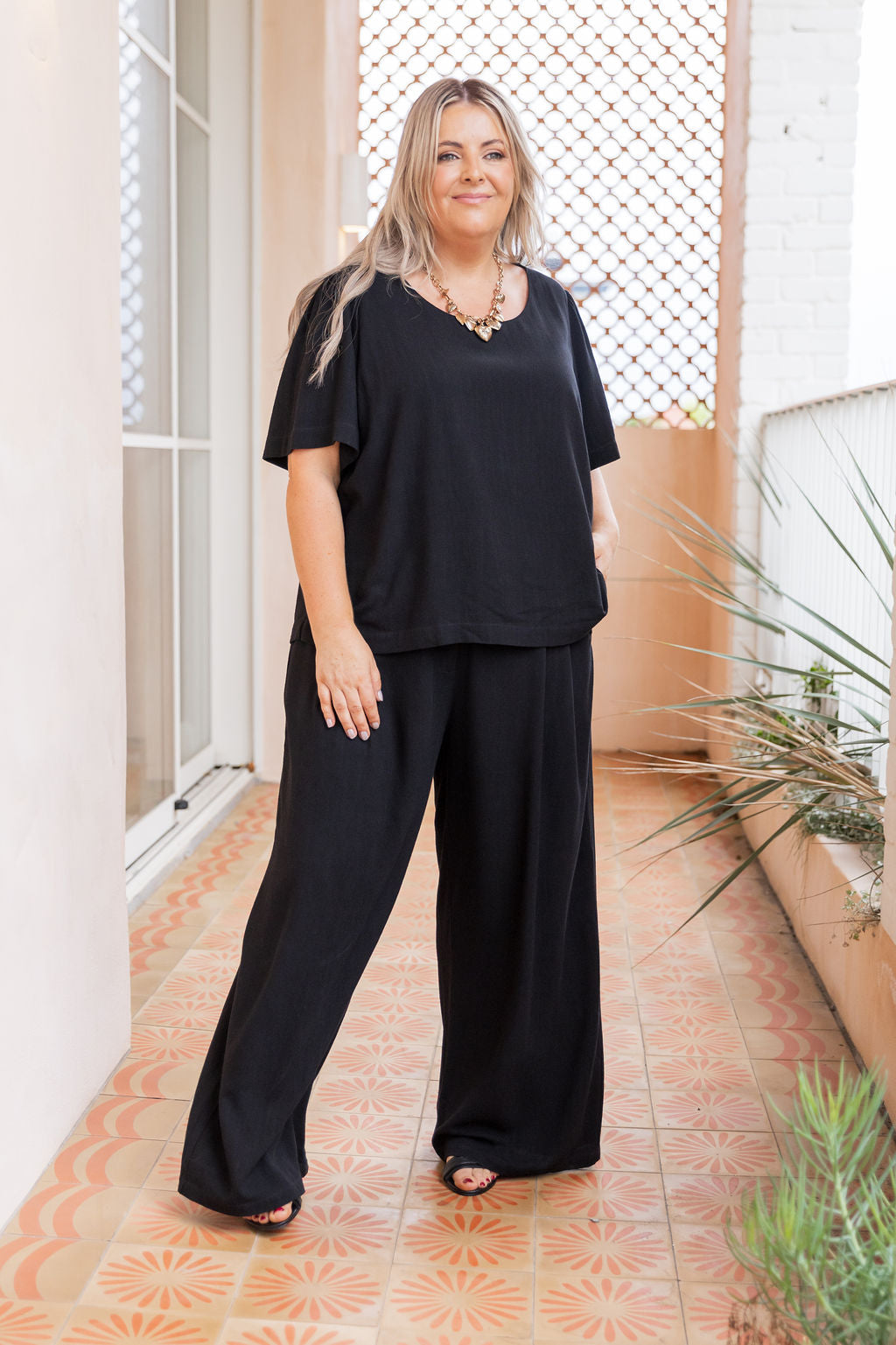 Victoria Pants in Black