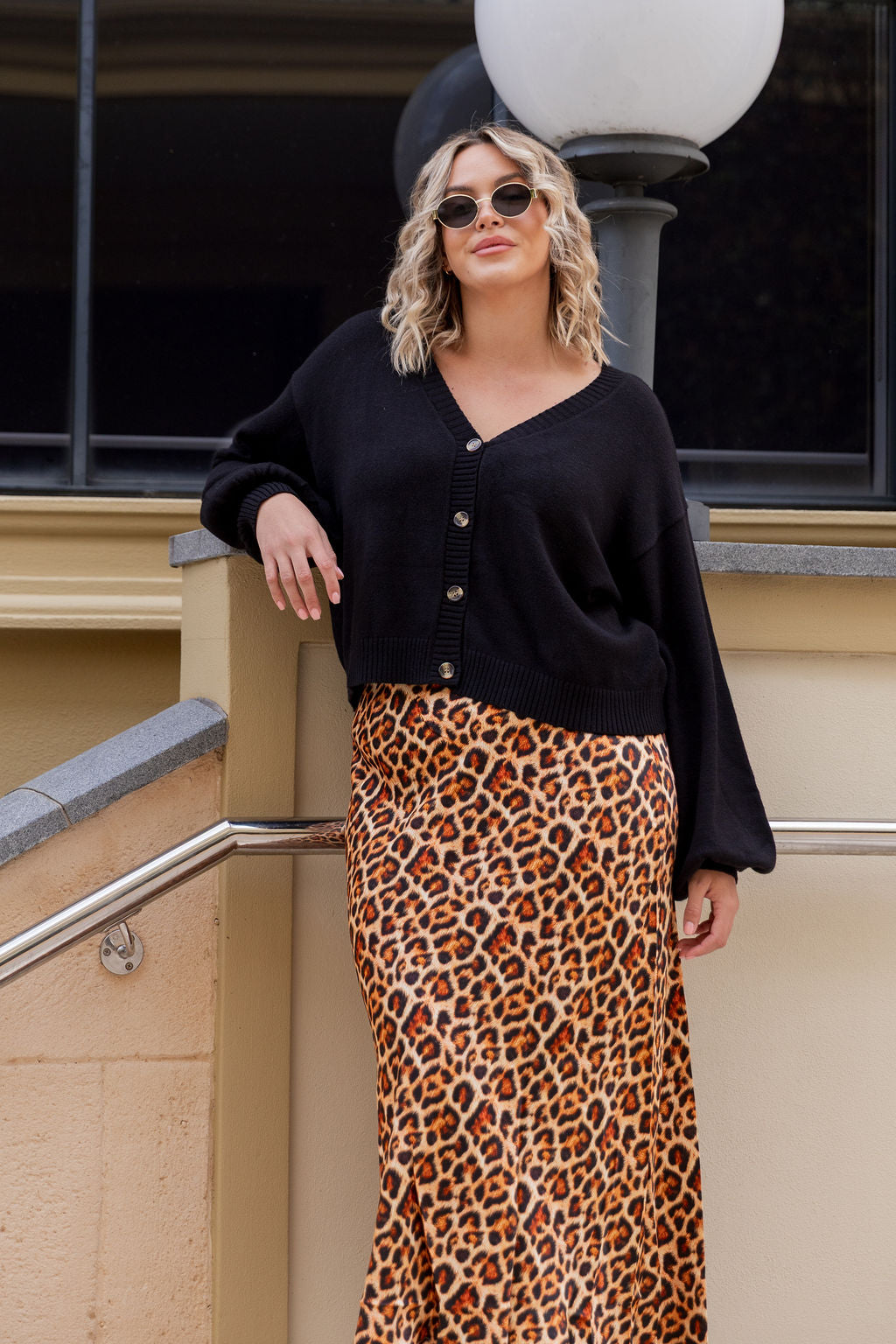 Mira Cropped Cardigan in Black