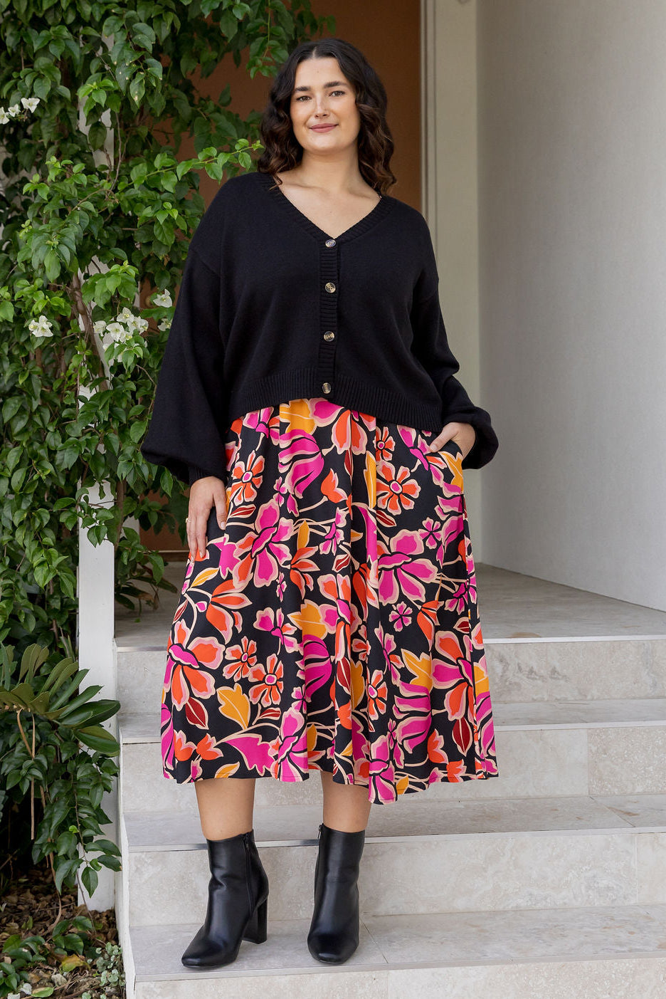 Bonita 3/4 Sleeve Midi Dress in Winter Botanica