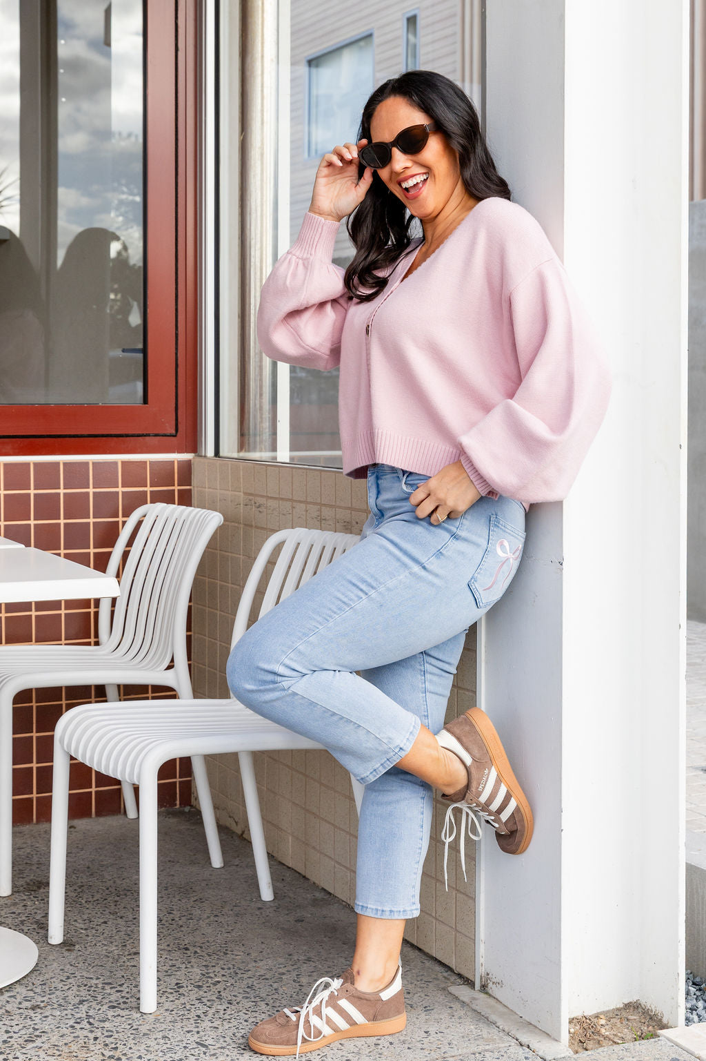 Viva Cropped Jean in Light Blue with Bow Embroidery