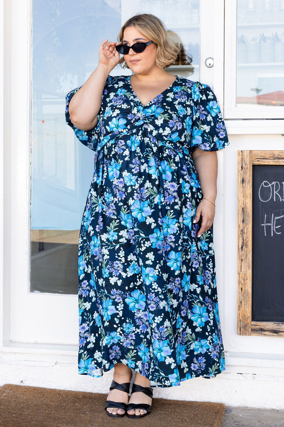 Lucinda Maxi Dress in Indigo Blooms
