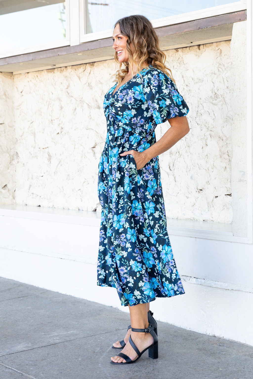Lucinda Maxi Dress in Indigo Blooms