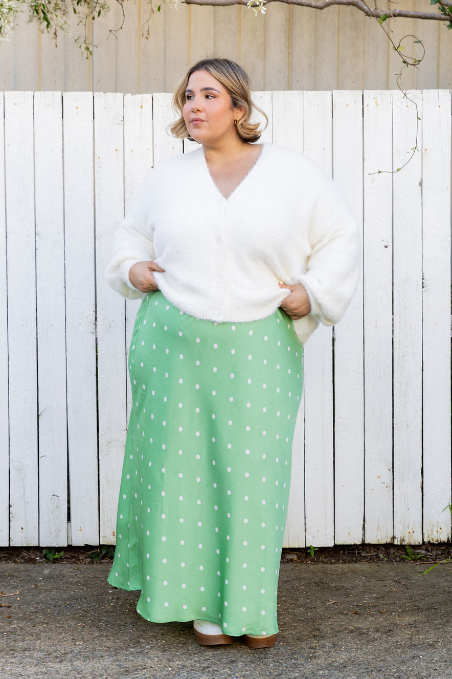 Clover Fluffy Knit in Off White