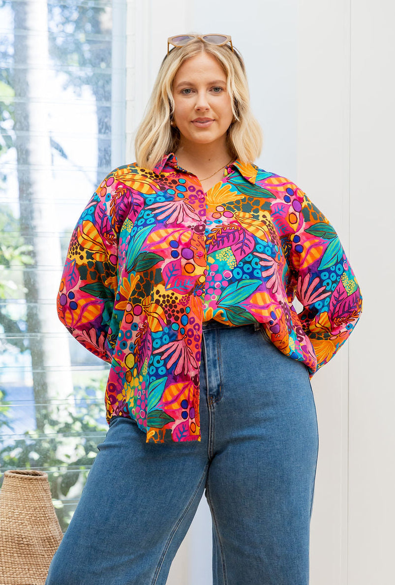 Lana Shirt in Jungle Bungle by Kasey Rainbow