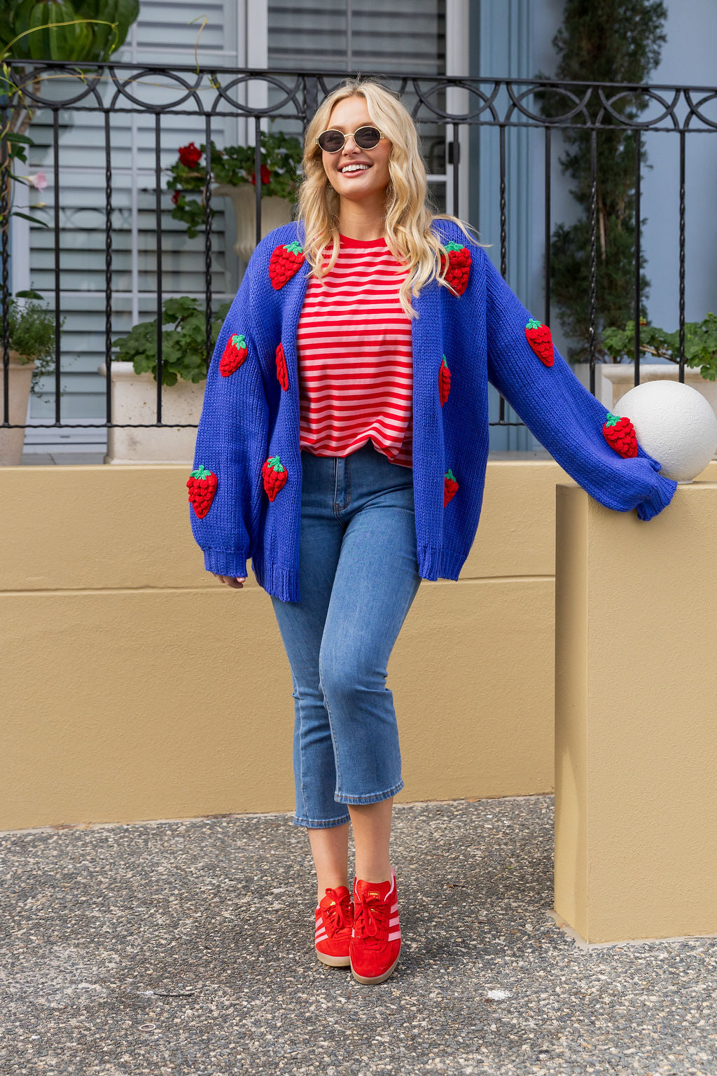 Amalfi Cardi in Cobalt/Strawberries