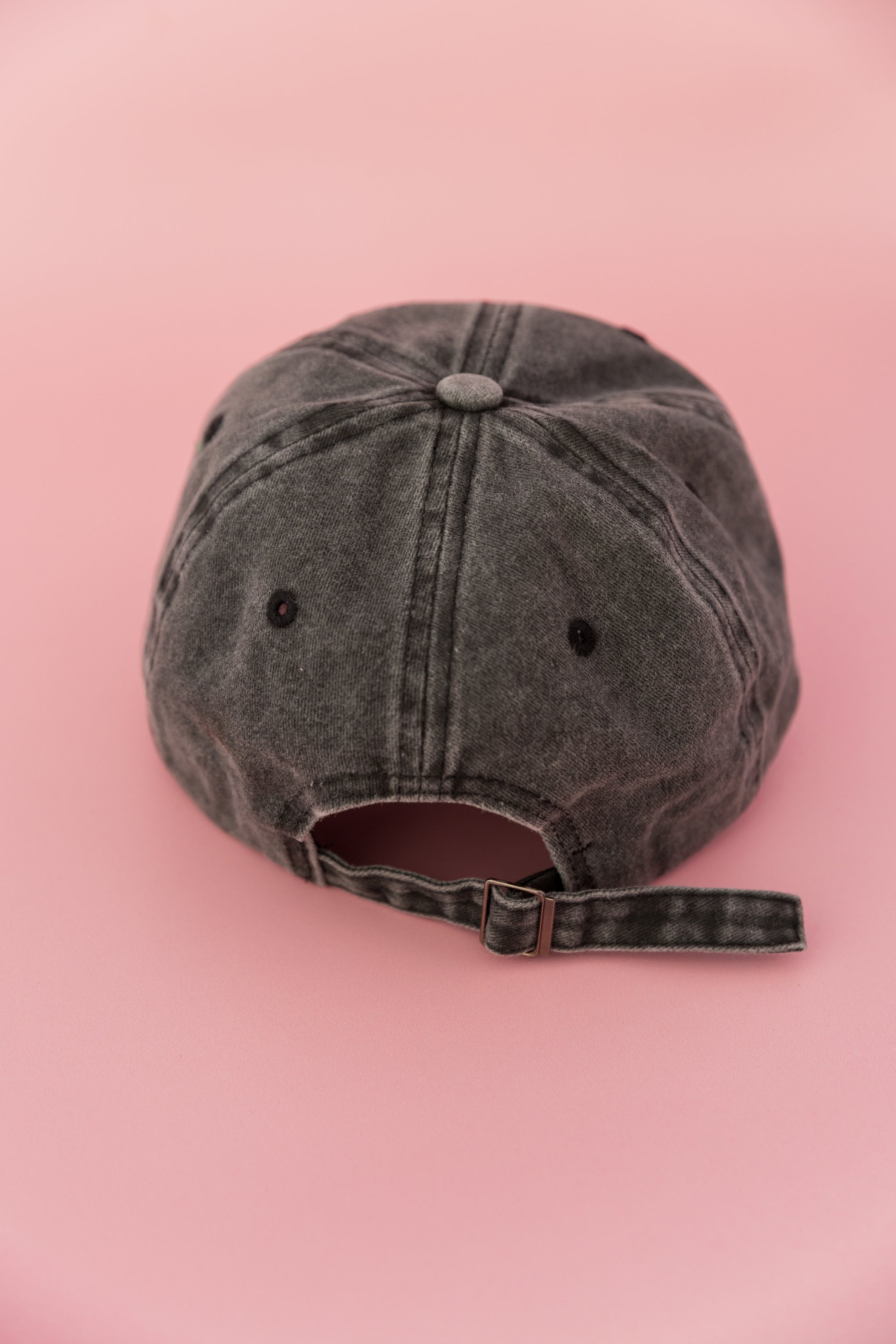 Essentials Slogan Cap in Show Up Black
