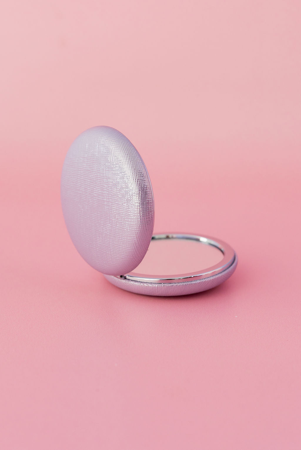Round Pocket Mirror in Metallic Lilac