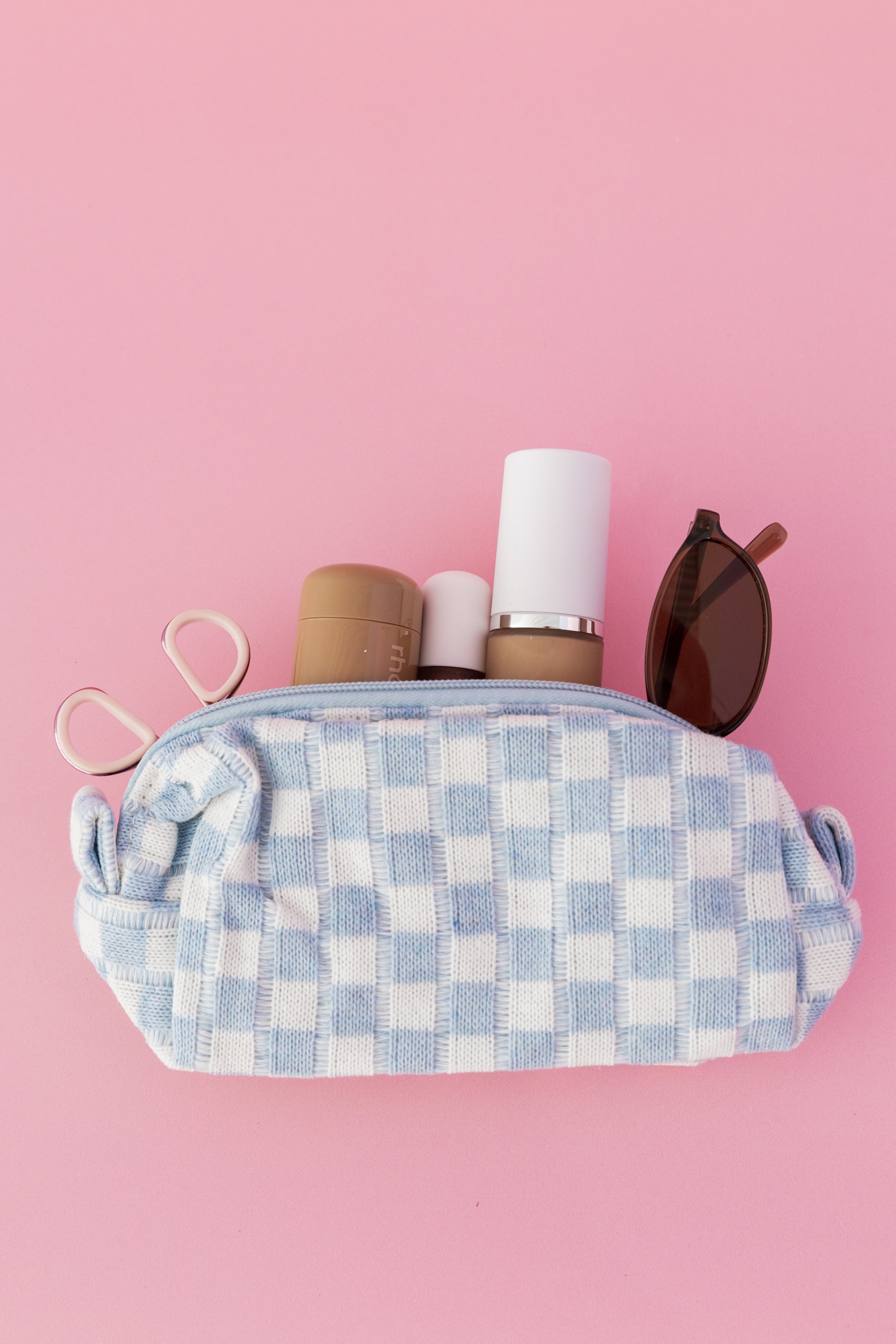 Knitted Checkerboard Cosmetics Bag in Blue