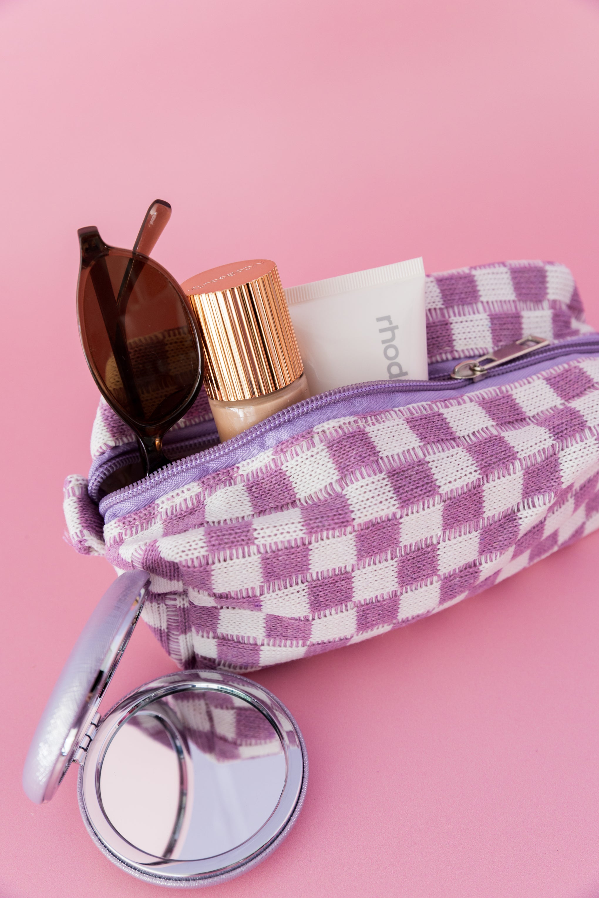 Knitted Checkerboard Cosmetics Bag in Lilac