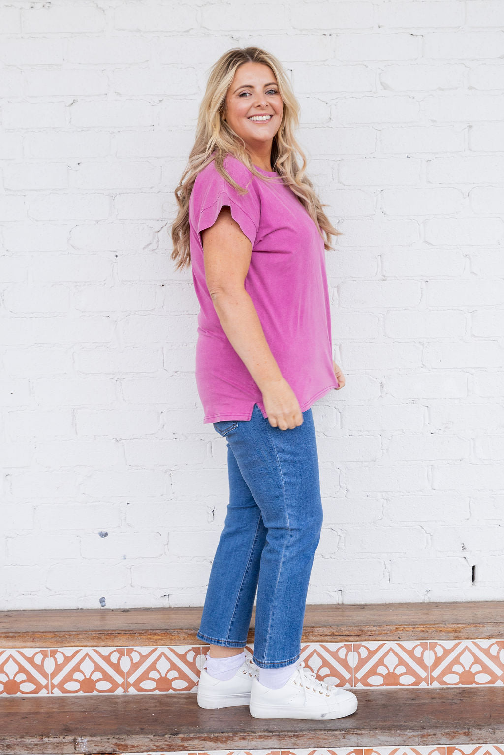 Selene Cap Sleeve Tee in Magenta