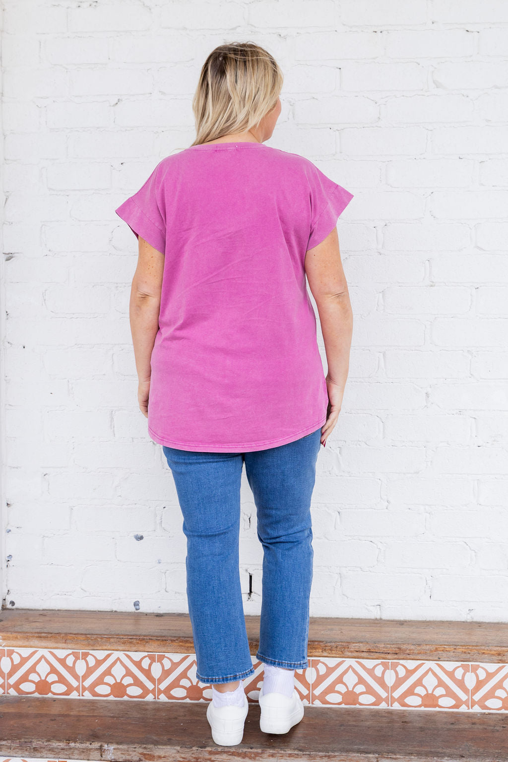 Selene Cap Sleeve Tee in Magenta