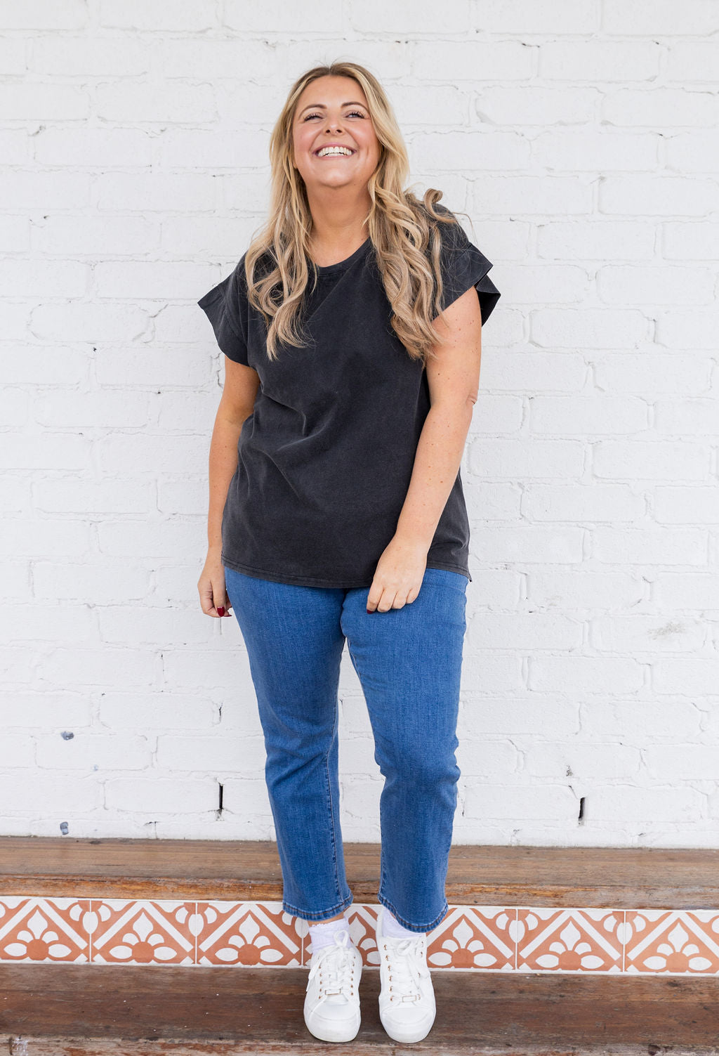 Selene Cap Sleeve Tee in Charcoal