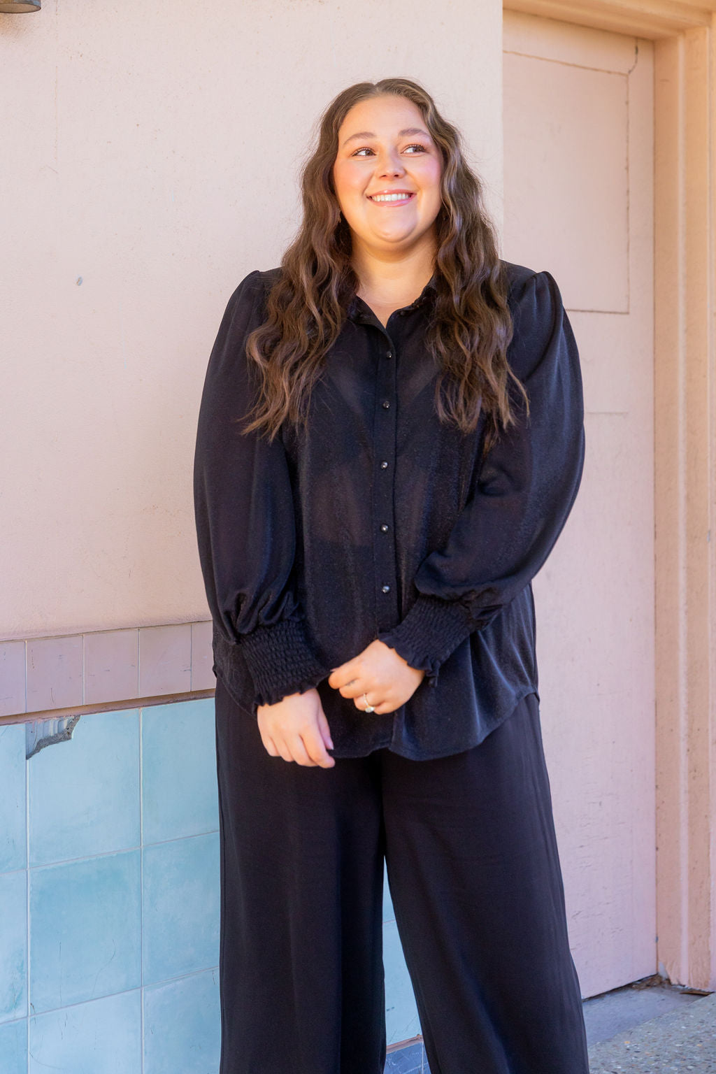 Long Sleeve Shirred Cuff Shirt in Black