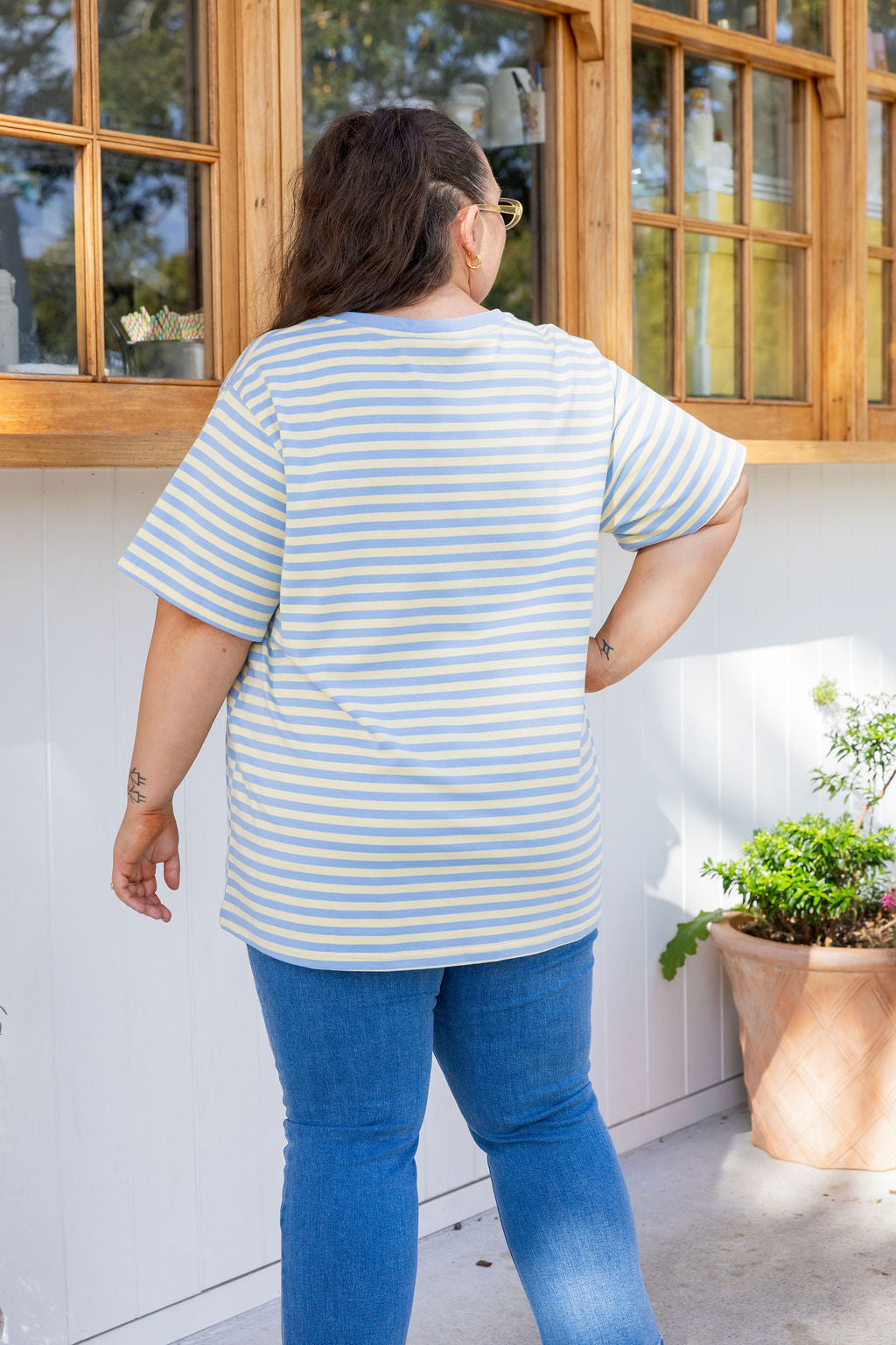 Striped V-Neck Tee in Cornflower/Lemon