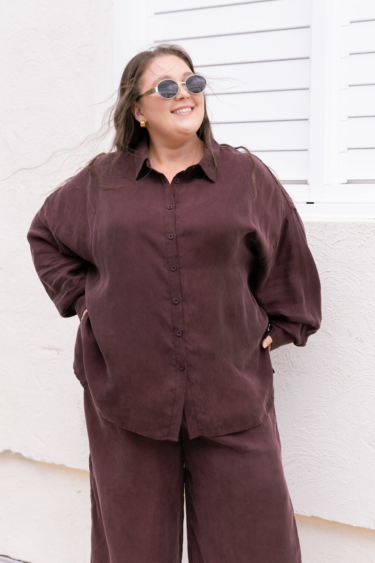Jayla Oversized Cupro Shirt in Chocolate