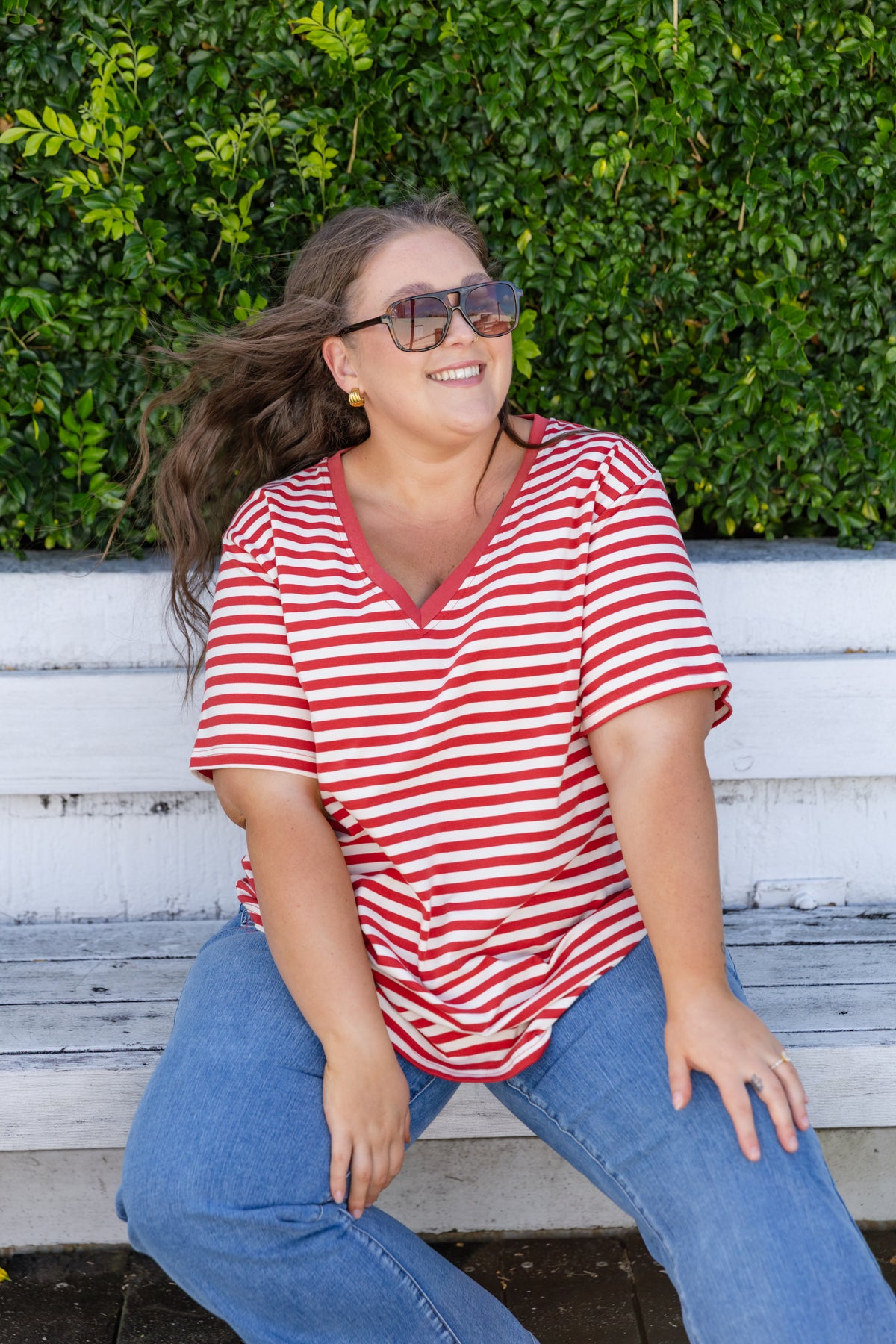 Striped V-Neck Tee in Cream/Red