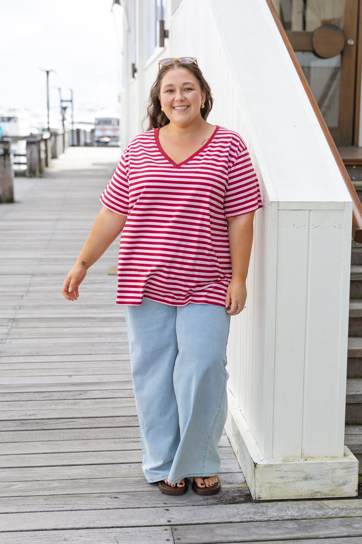 Striped V-Neck Tee in Wine/Light Pink