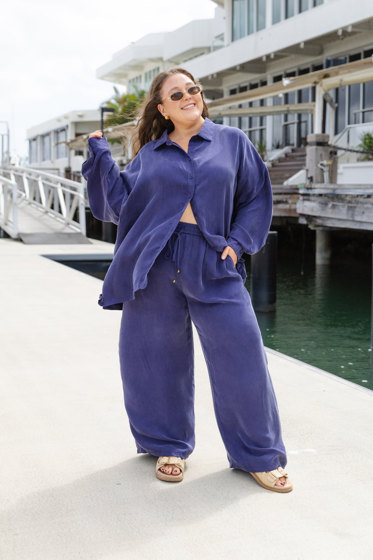 Gina Cupro Pant in Navy