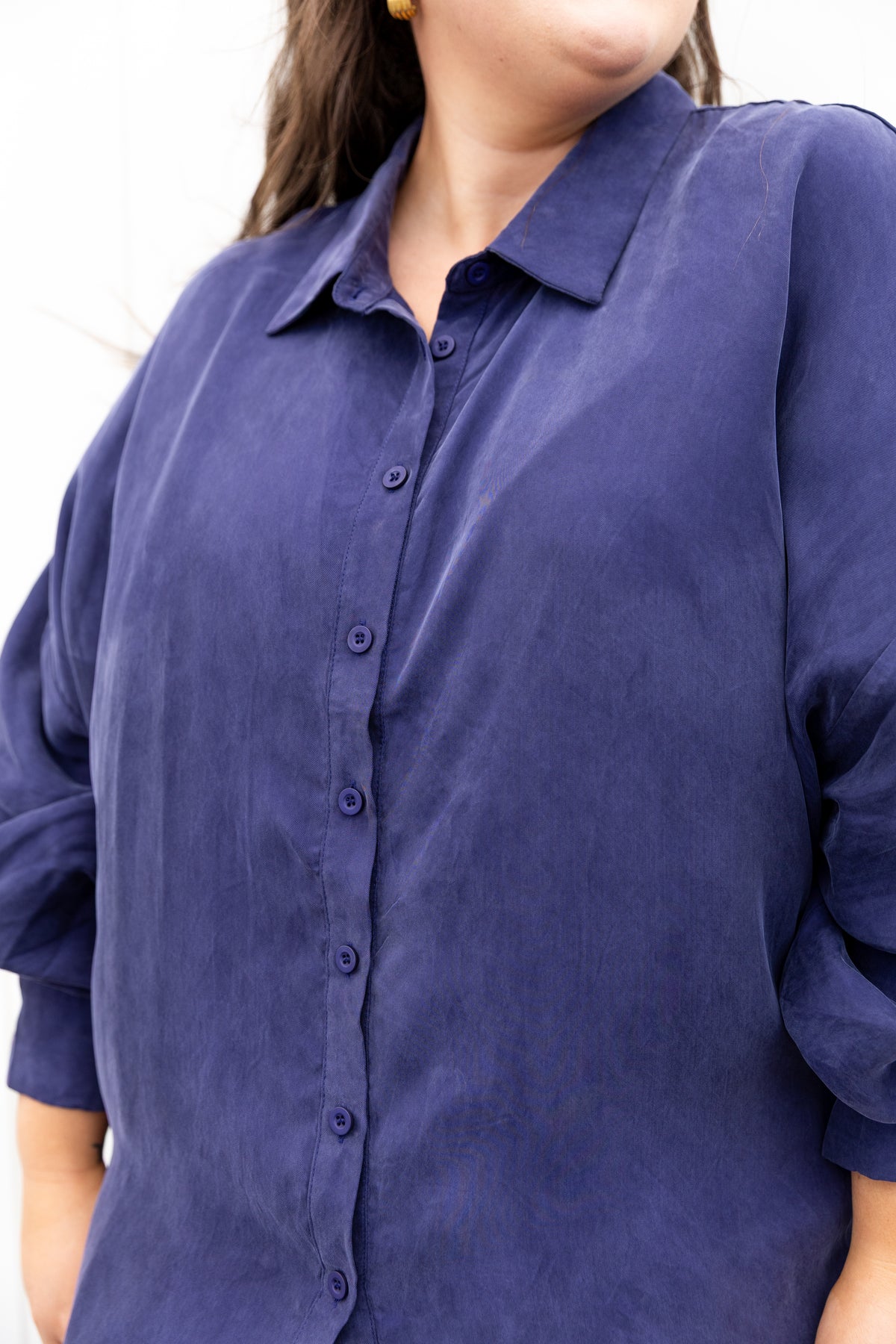 Jayla Oversized Cupro Shirt in Navy
