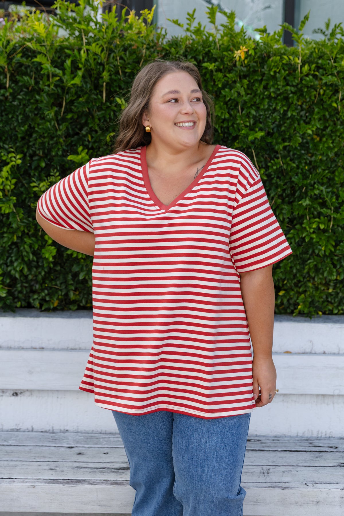 Striped V-Neck Tee in Cream/Red