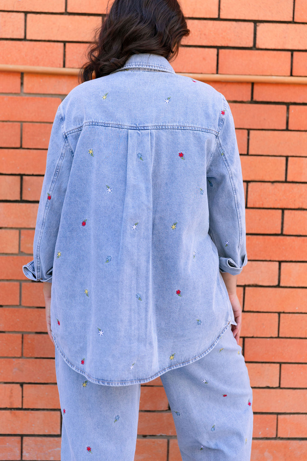 Koa Shacket in Light Wash with Floral Embroidery