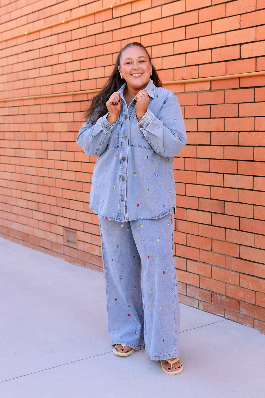 Koa Shacket in Light Wash with Floral Embroidery