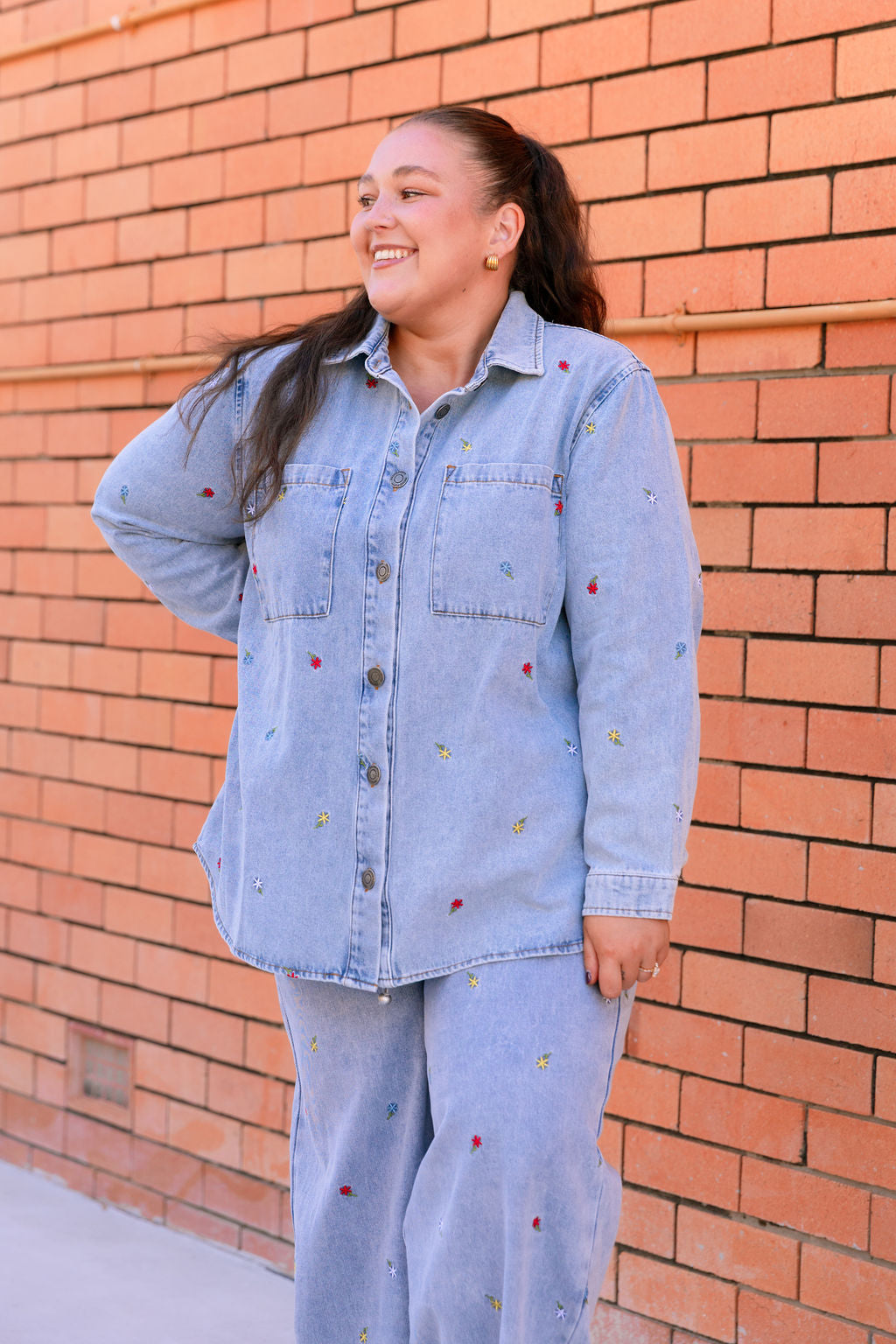 Koa Shacket in Light Wash with Floral Embroidery