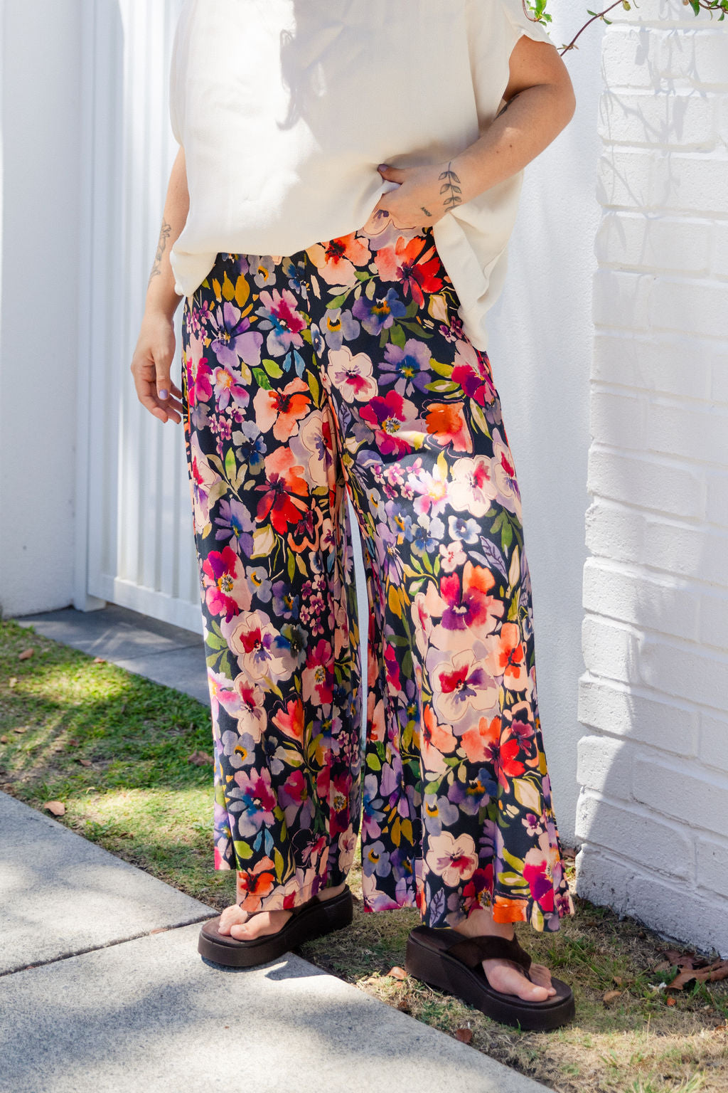 Larsa Pant in Bouquet