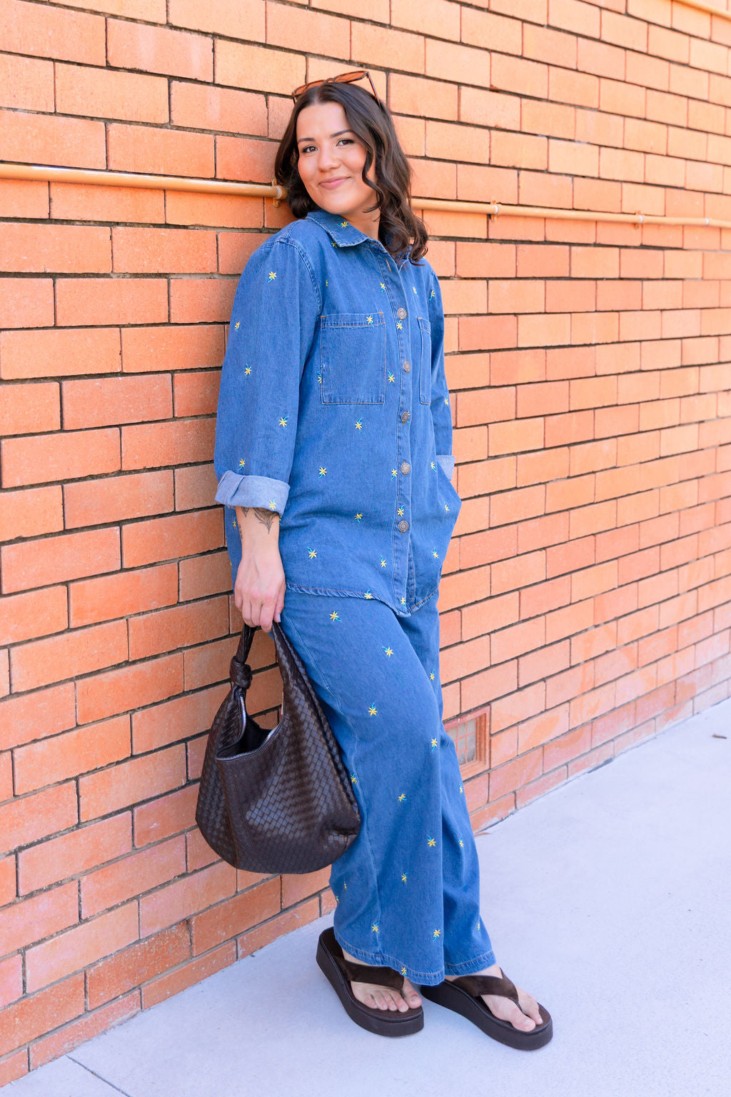 Koa Pull on Jean in Indigo Wash with Floral Embroidery