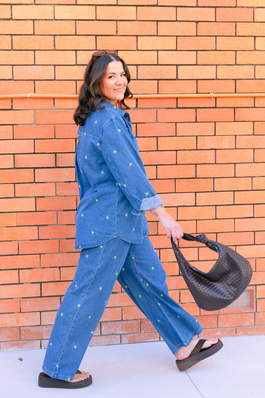 Koa Pull on Jean in Indigo Wash with Floral Embroidery