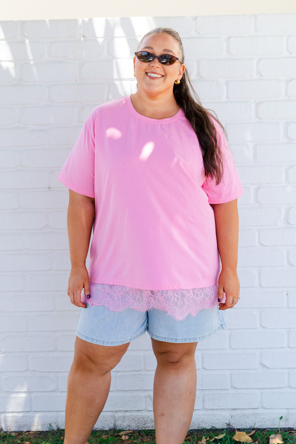 Lola Lace Trim Tee in Pink