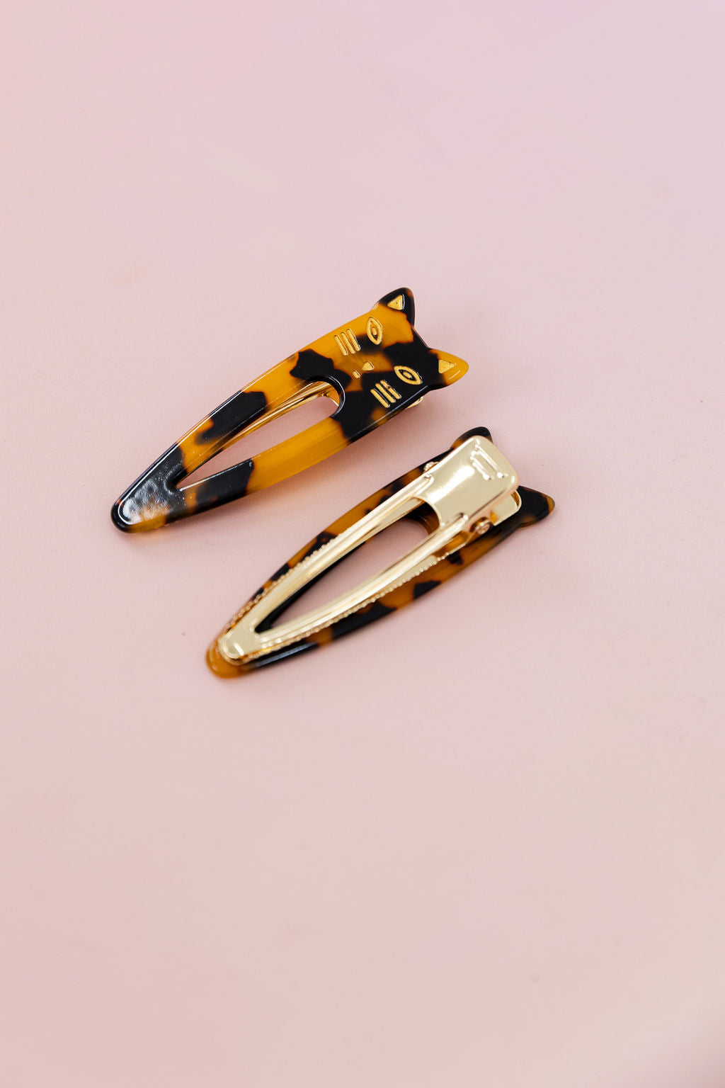 Cat Hair Clips in Tortoise Shell