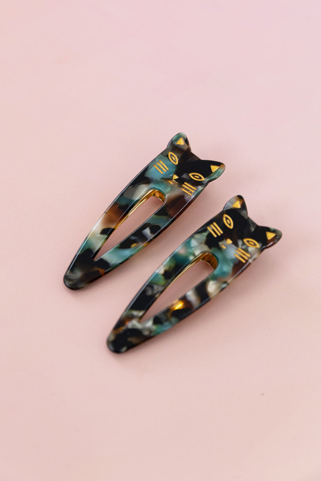 Cat Clips in Black & Green