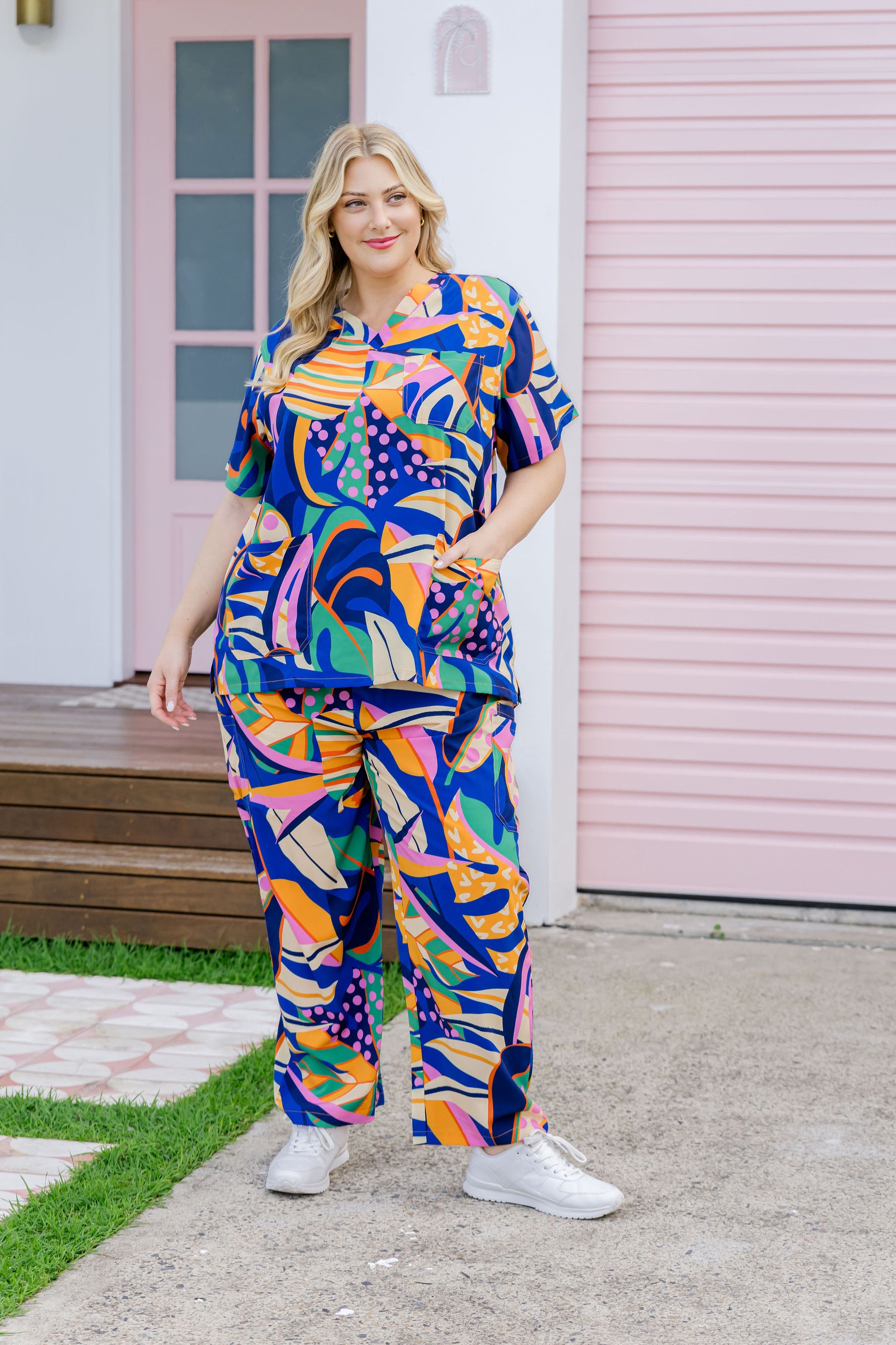 Jazz Scrubs in Abstract Jungle