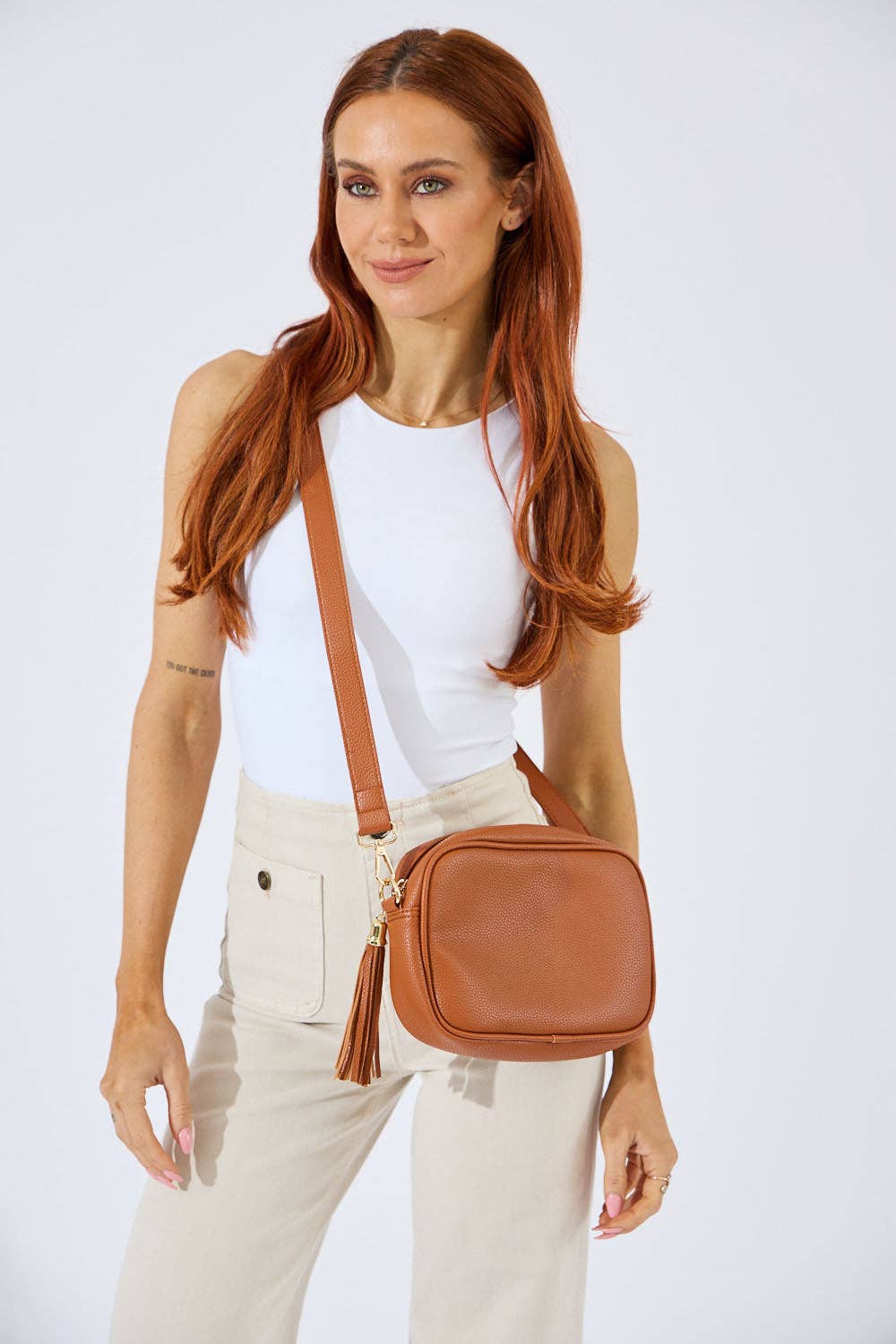 Sandy Springs Crossbody Bag - Tan