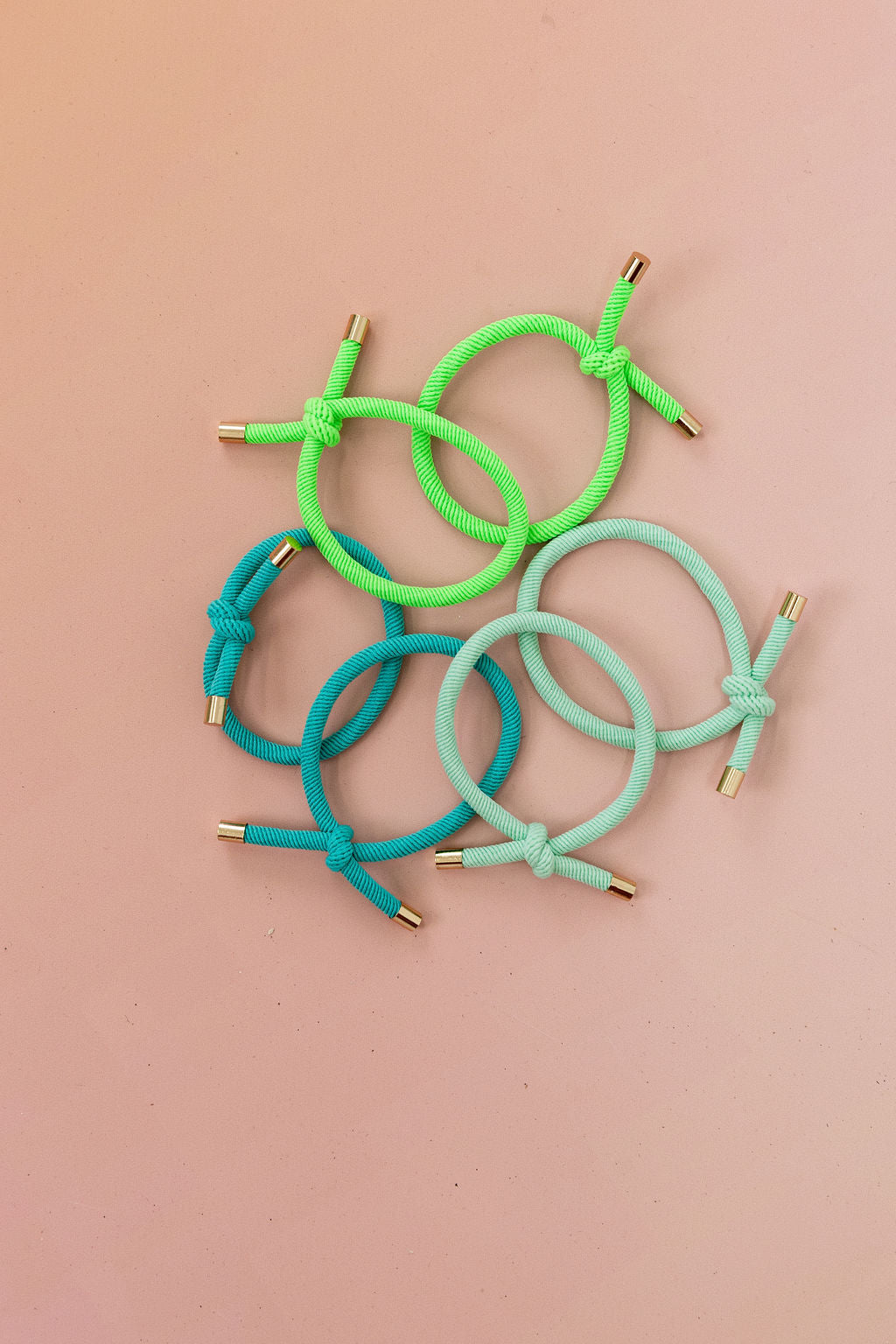 6 Pack Hair Ties in Green