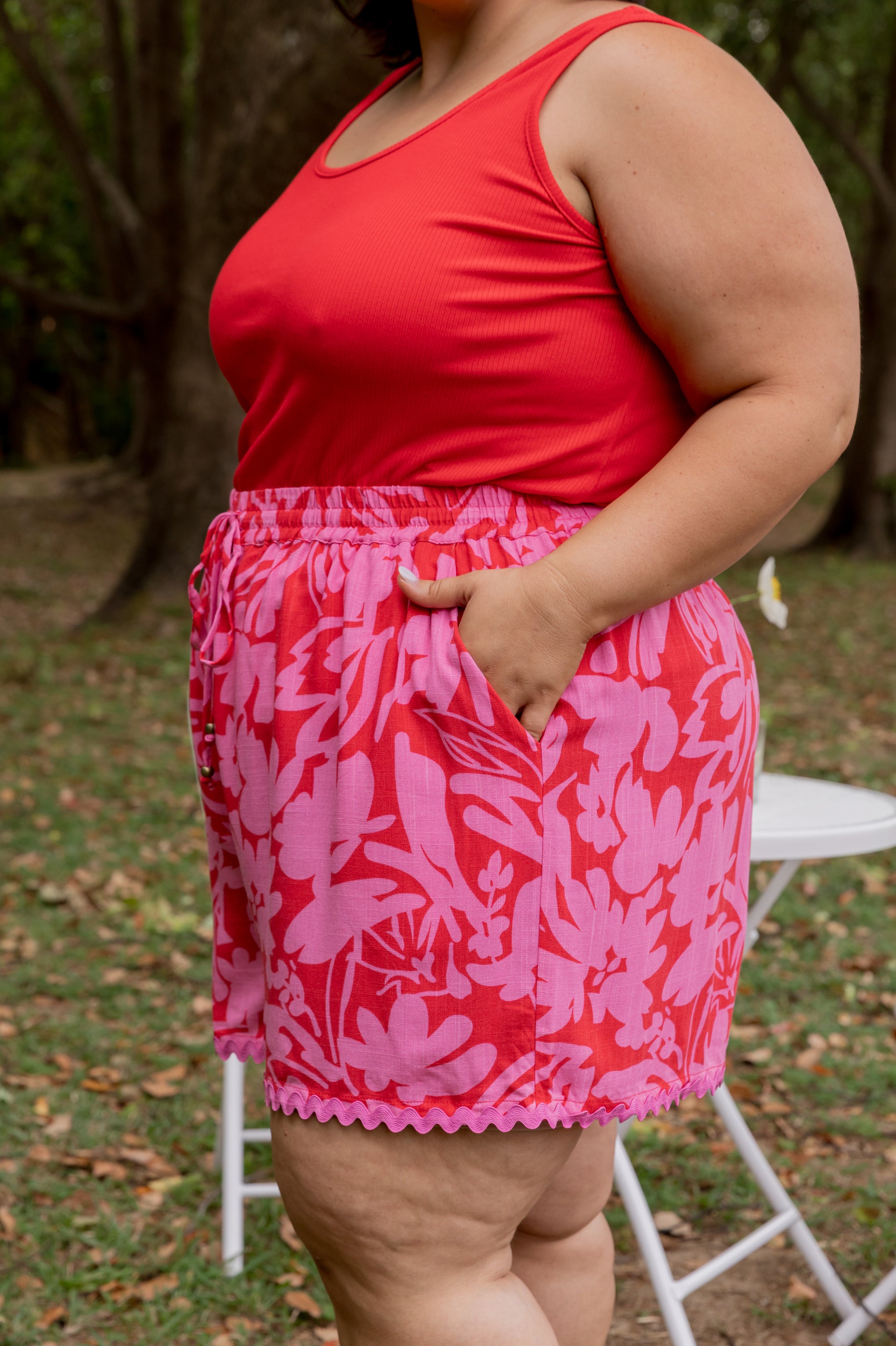 Harlow Shorts in Fiesta