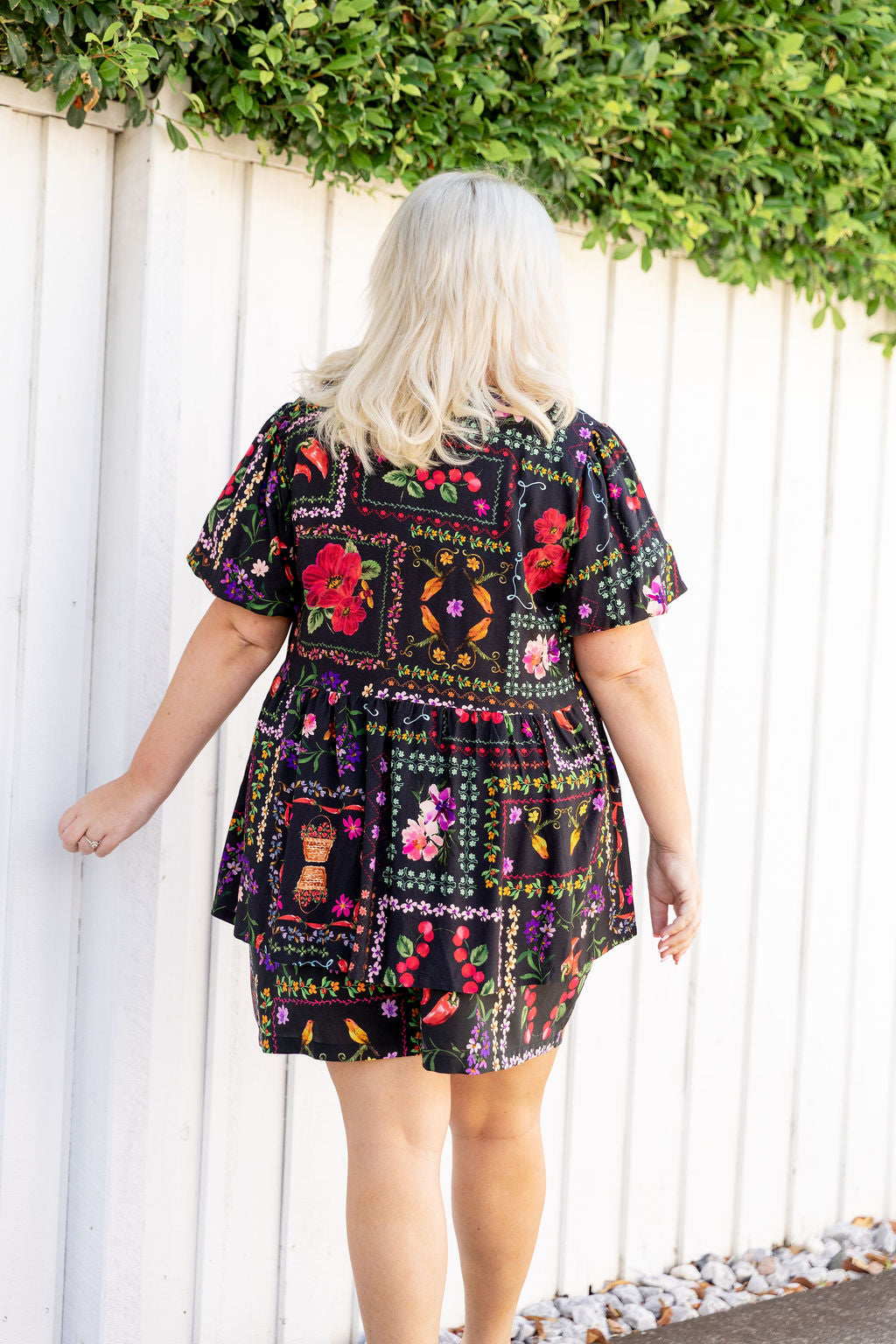 Birdie Top in Sweet Bee