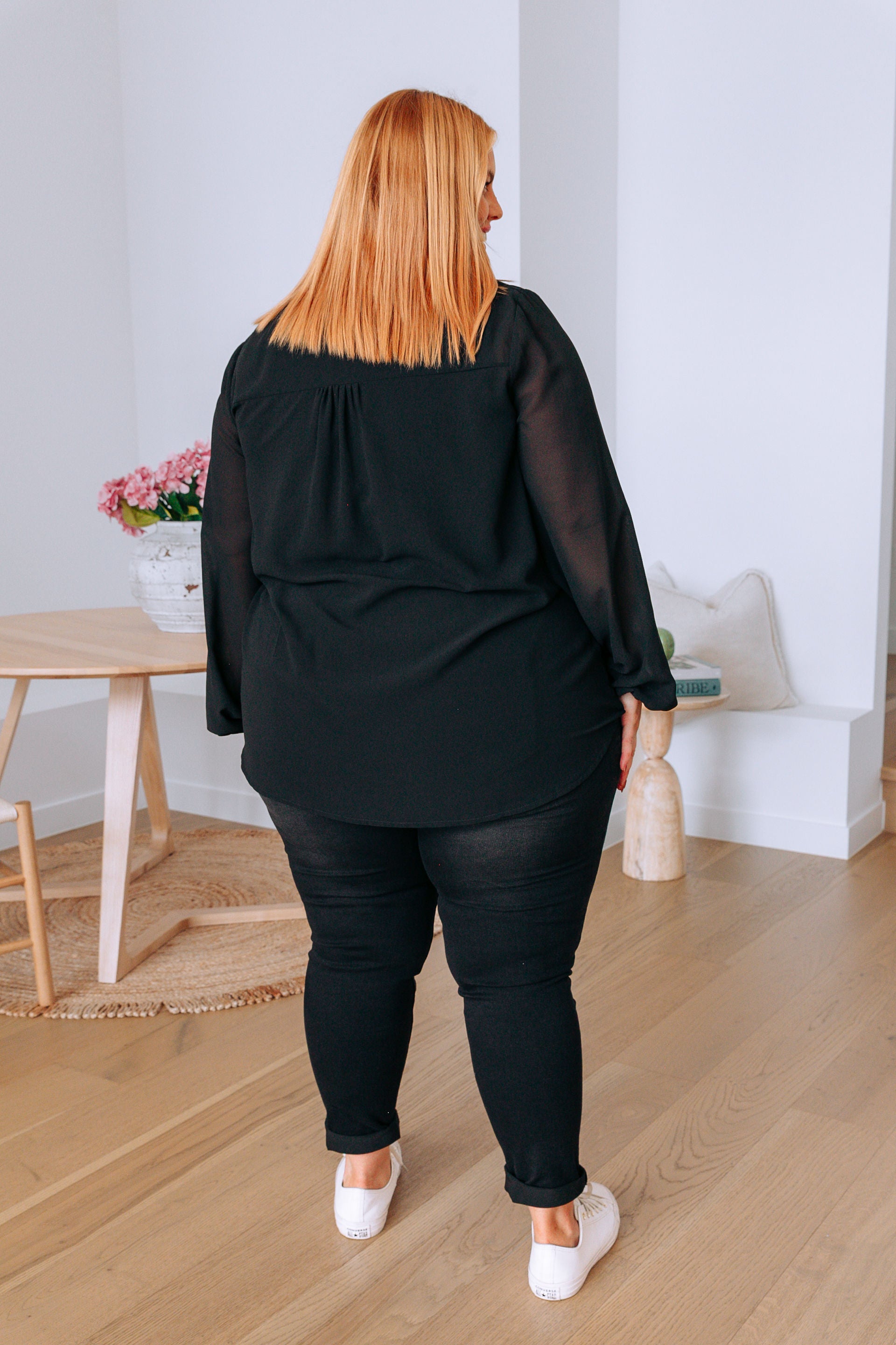 Layla Long Sleeved Top in Black