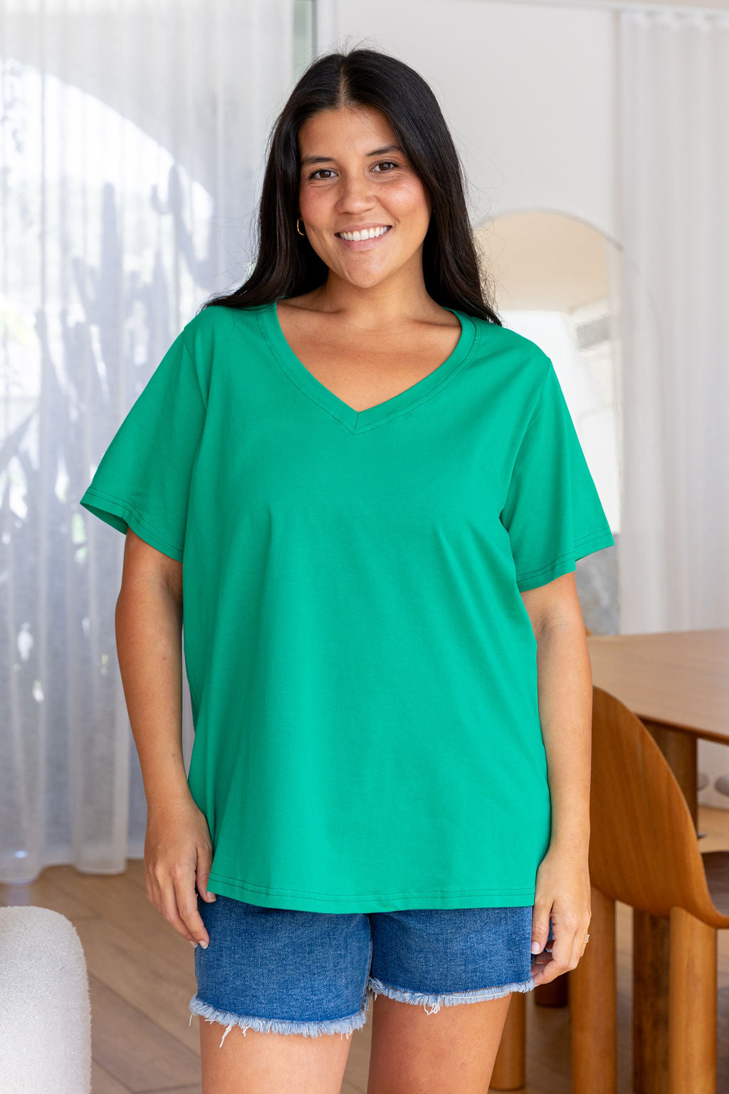Relaxed V-Neck Tee in Green