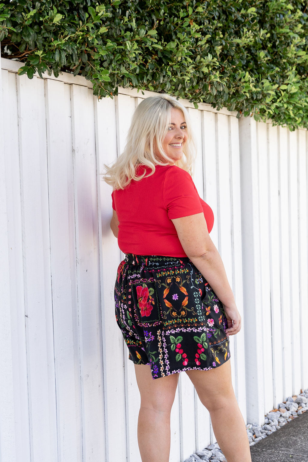 Harlow Shorts in Sweet Bee