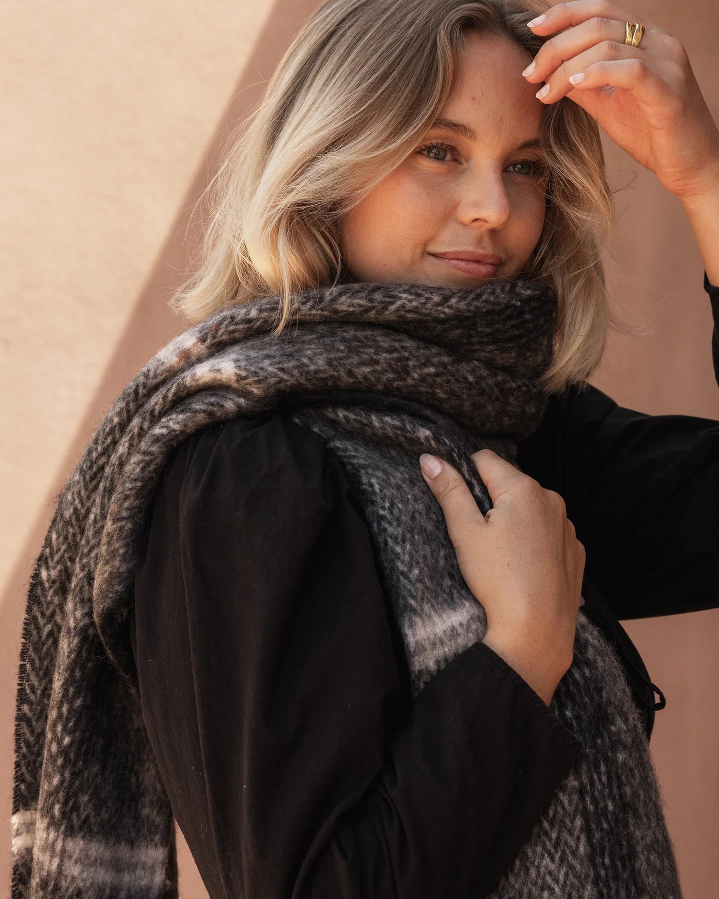 Bristol Scarf in Charcoal by Louenhide