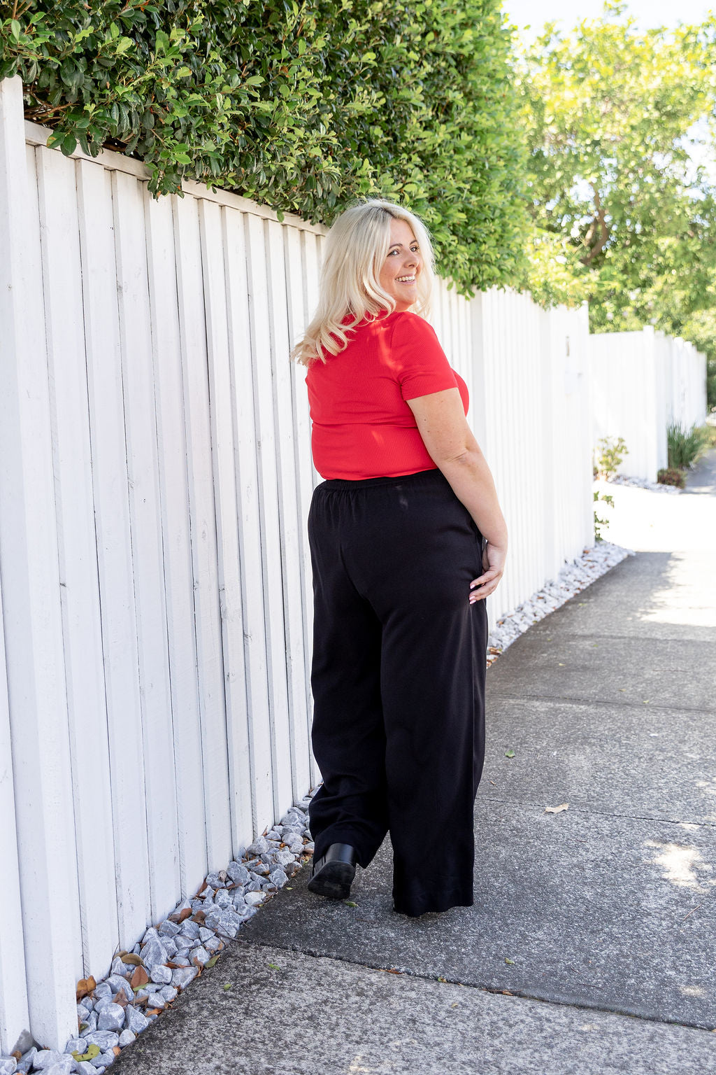 Gina Pant in Black