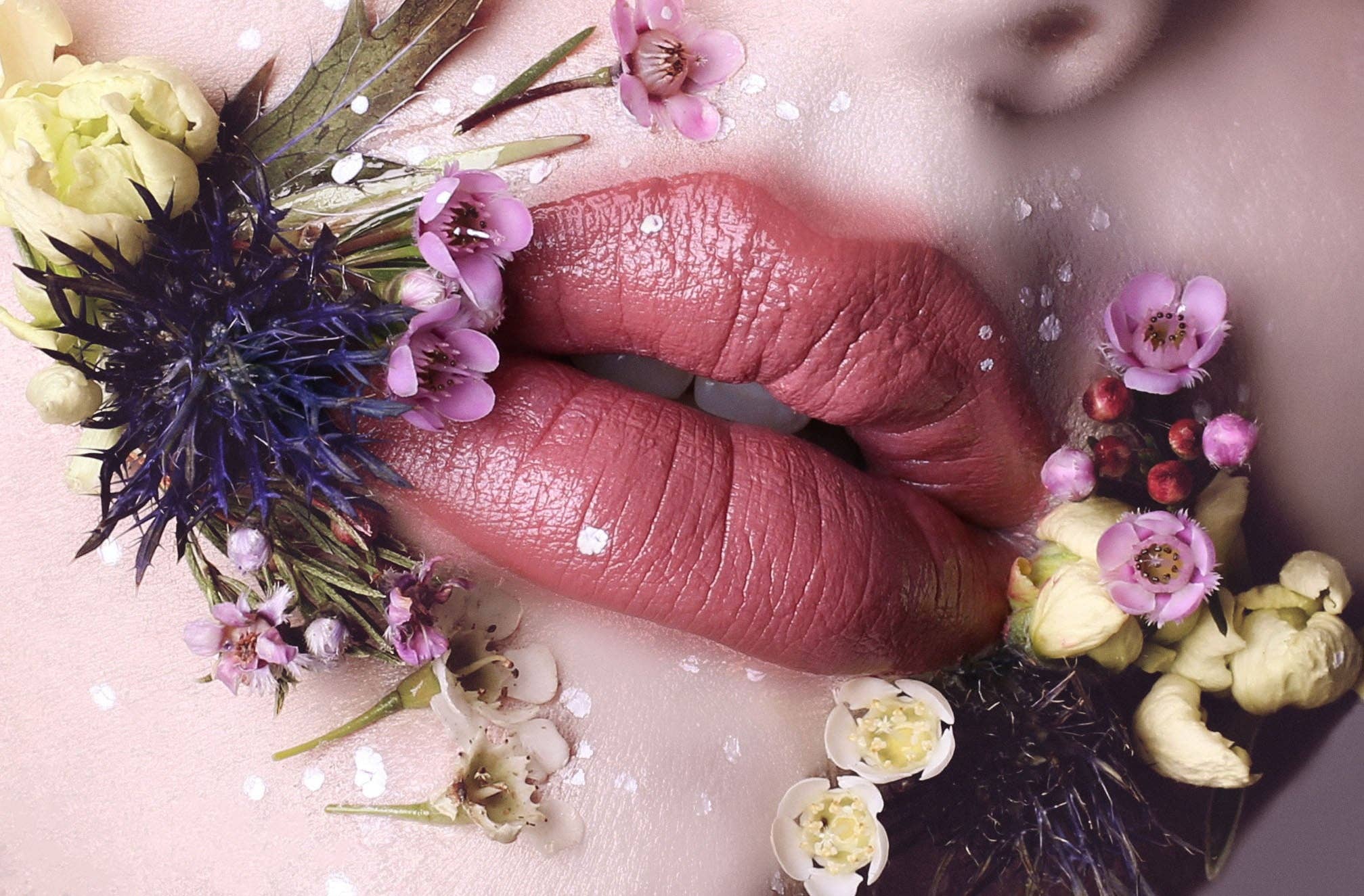 Suzy Lipstick in Dusty Rose (Satin)