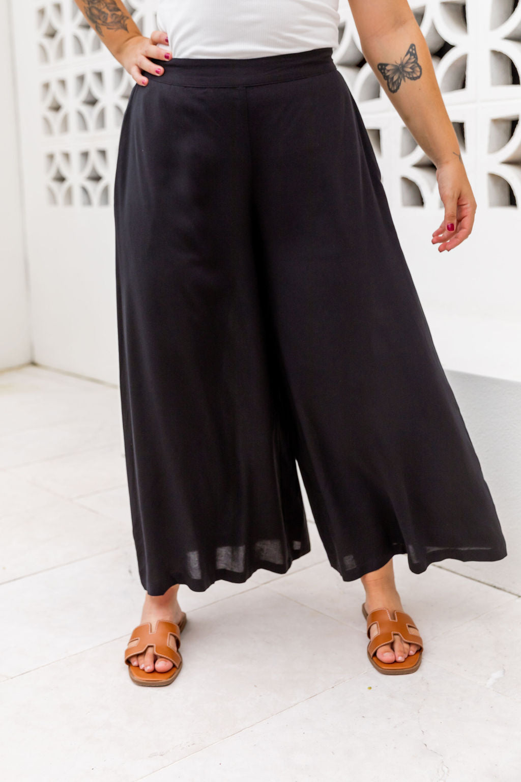 Larsa Pants in Black