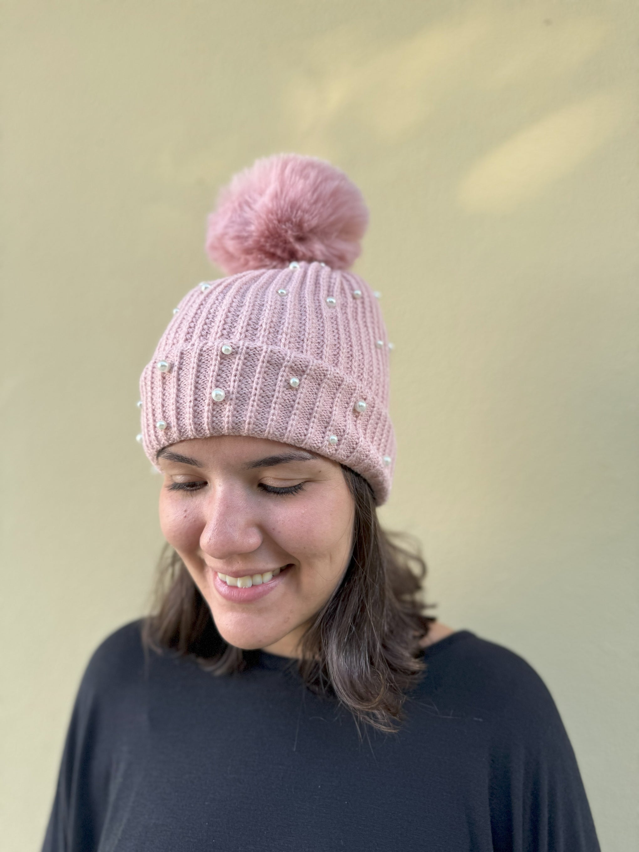 Pearl Pom Pom Beanie in Pink