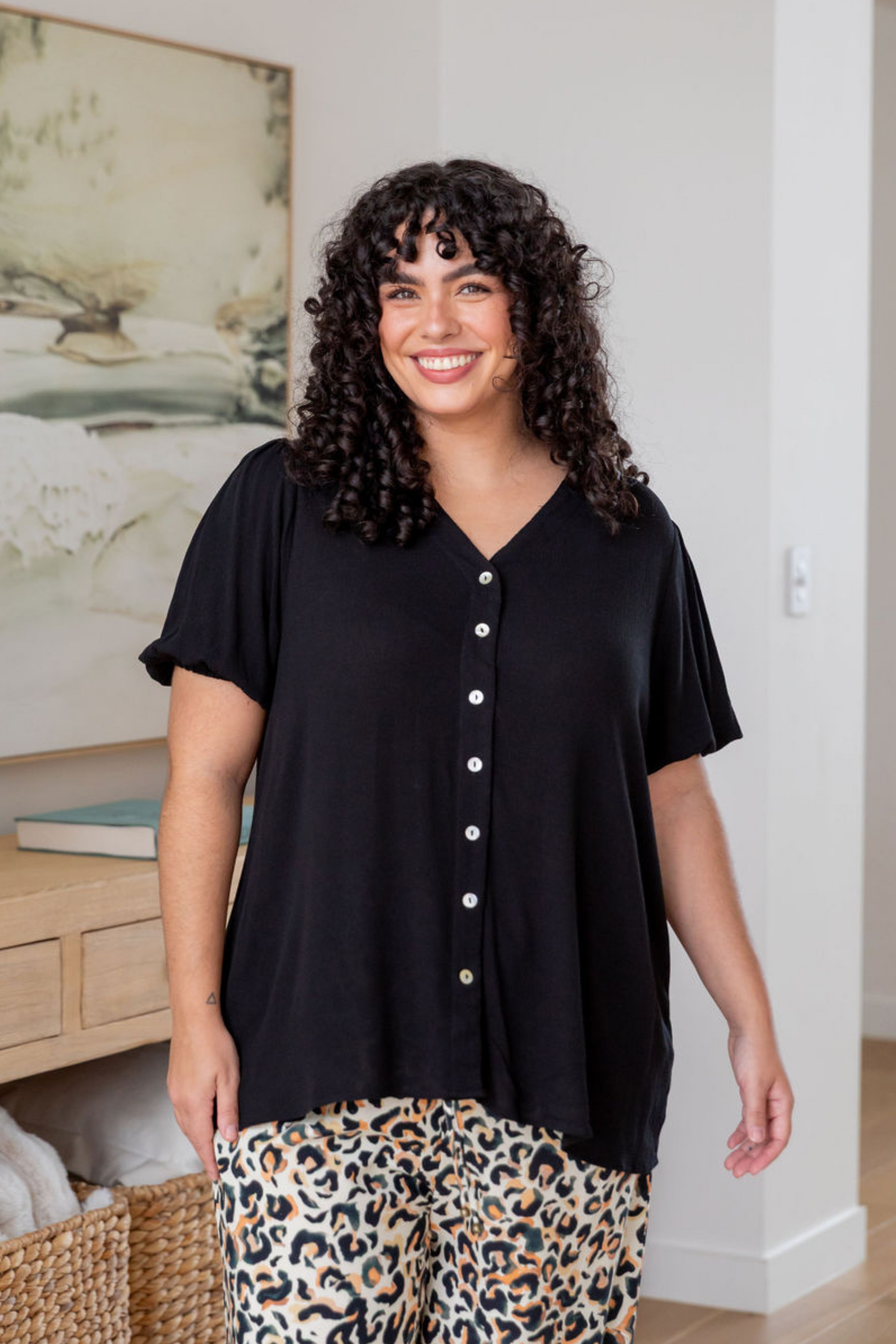 Winona Short Sleeve Blouse in Black