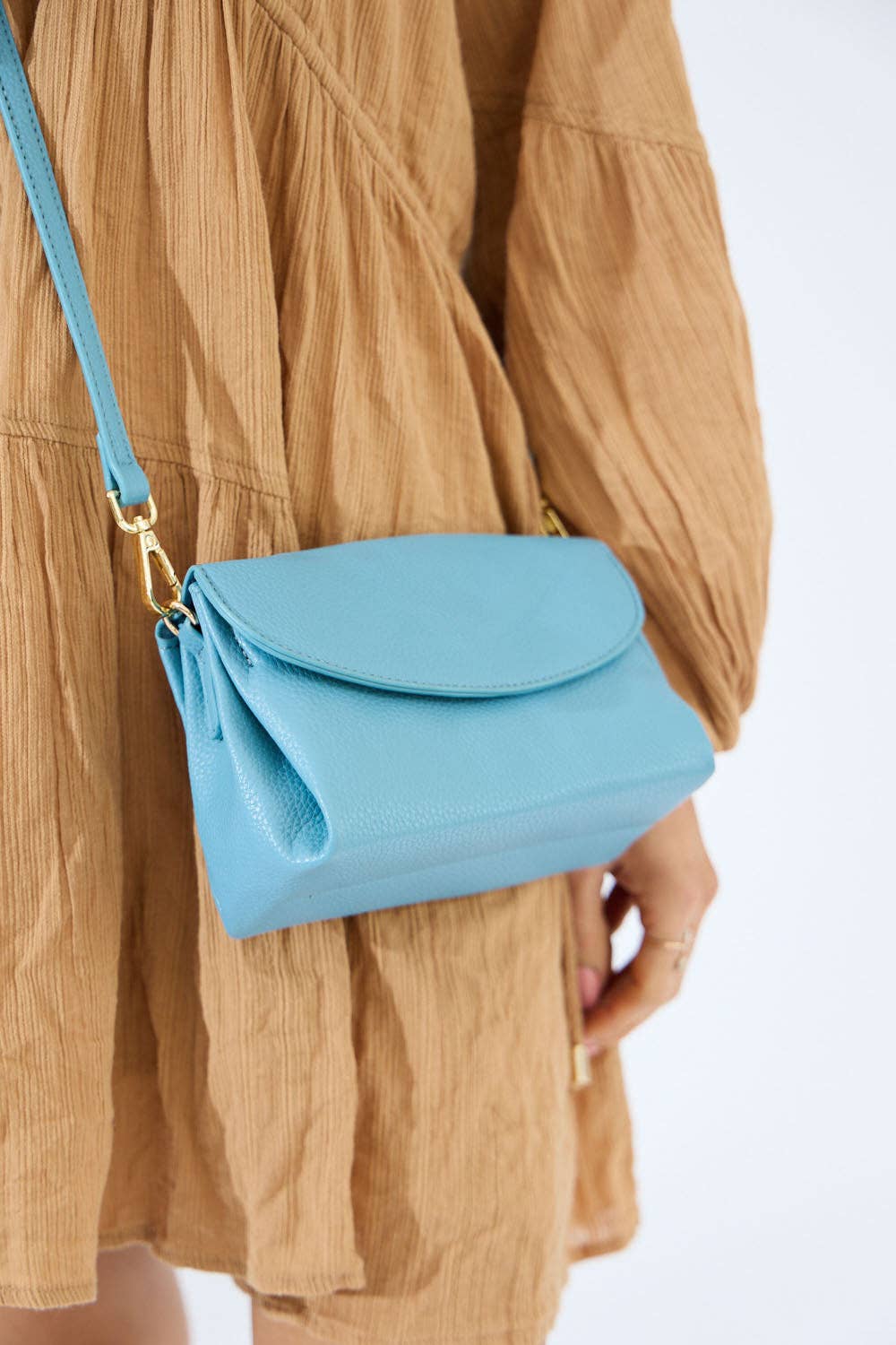 Malibu Crossbody Bag - Sky Blue